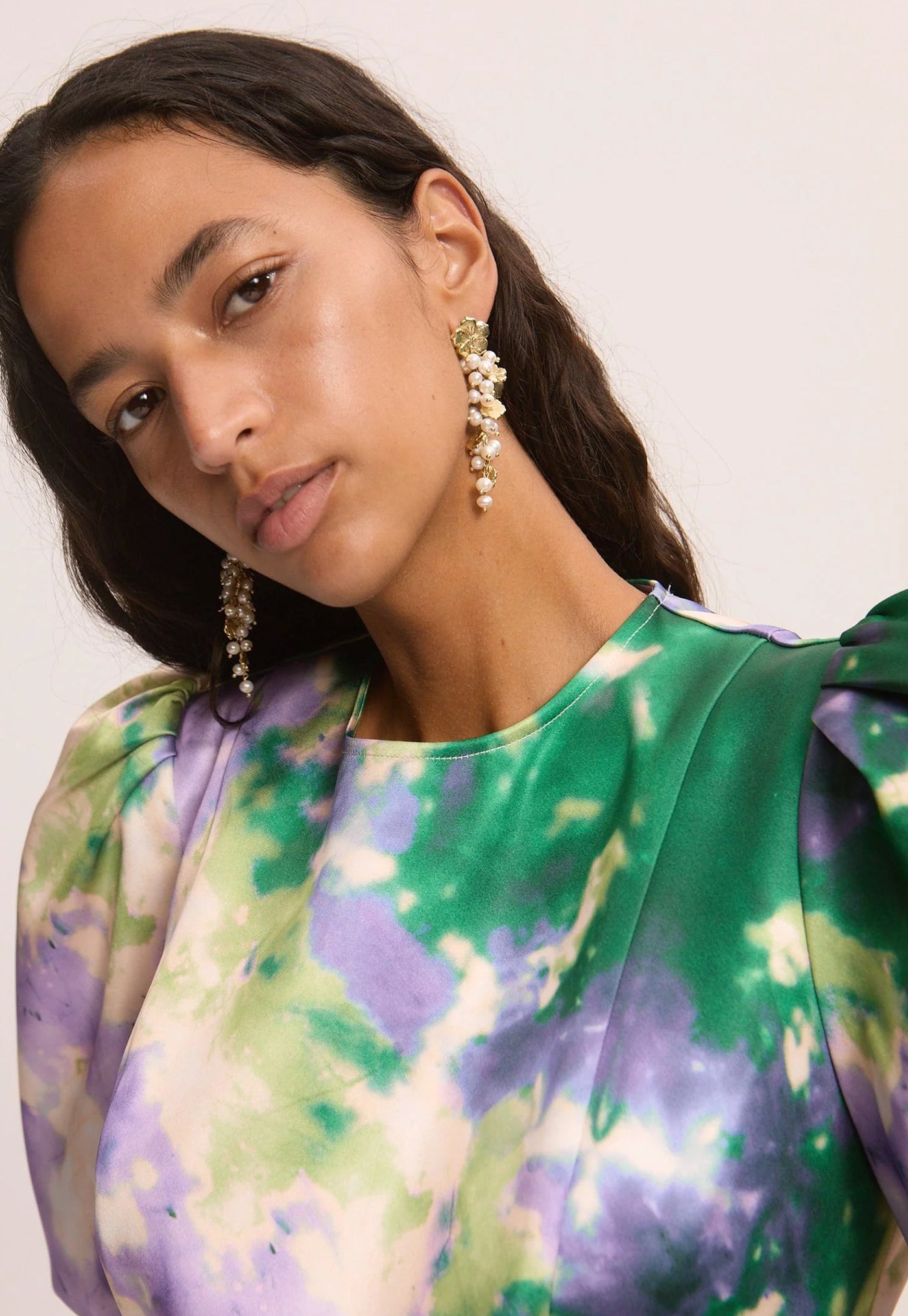 Team Spirit Flower & Pearl Earrings - Gold