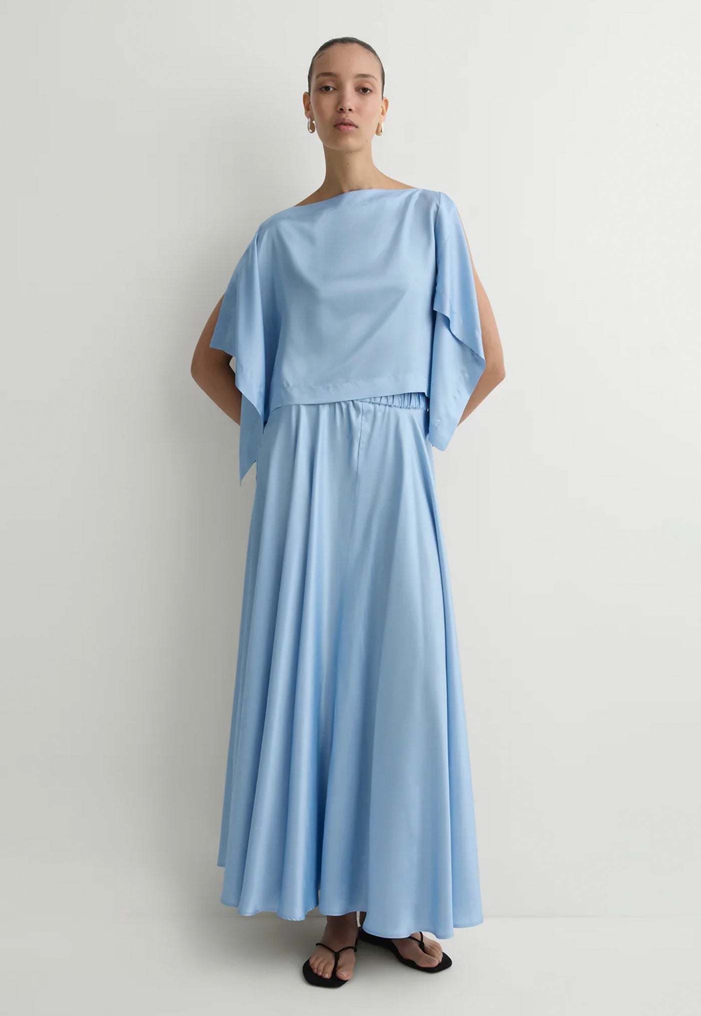Como Waterfall Top - Sky Blue