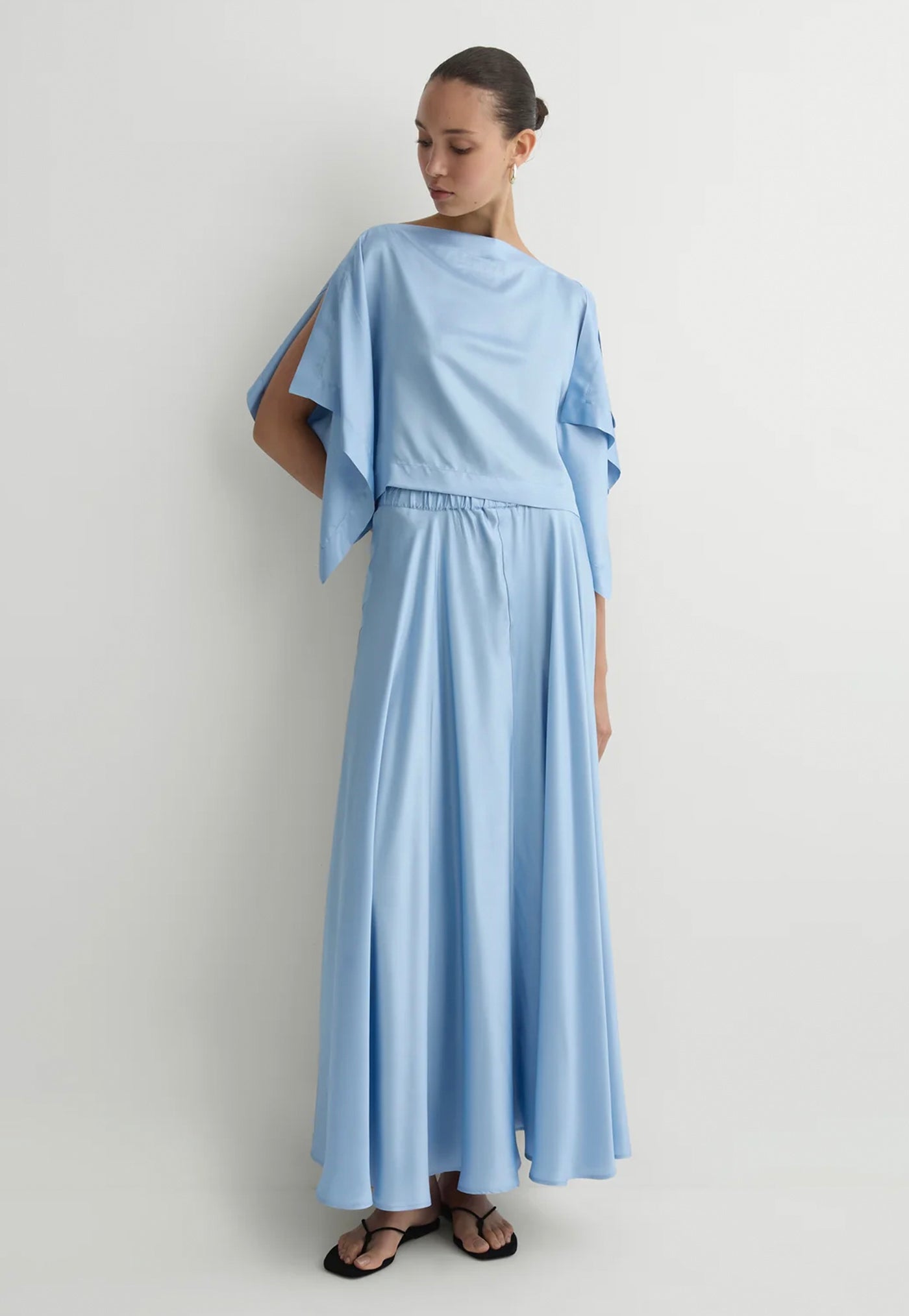 Como Waterfall Top - Sky Blue