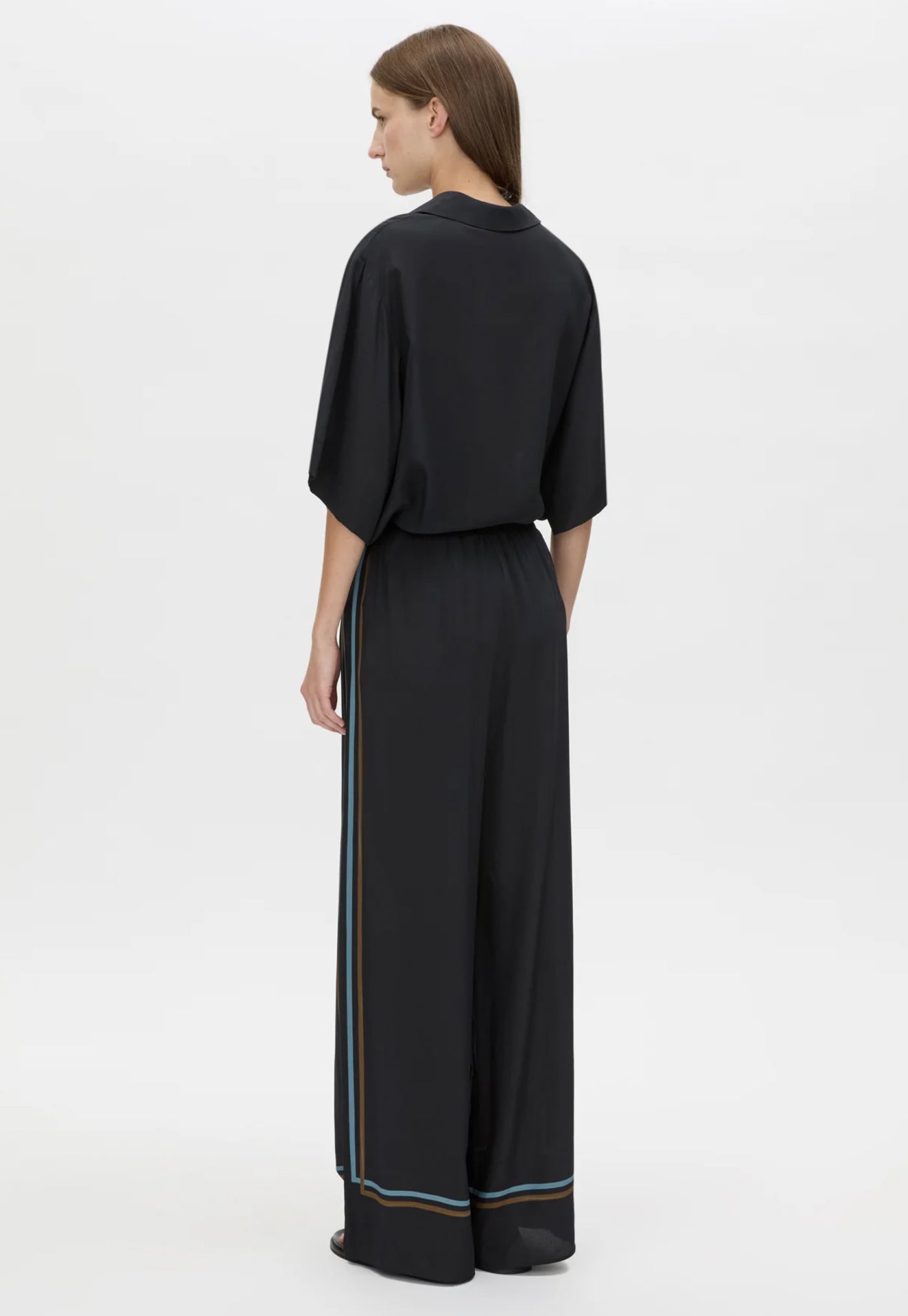 Frida Shirt - Black Frida Print