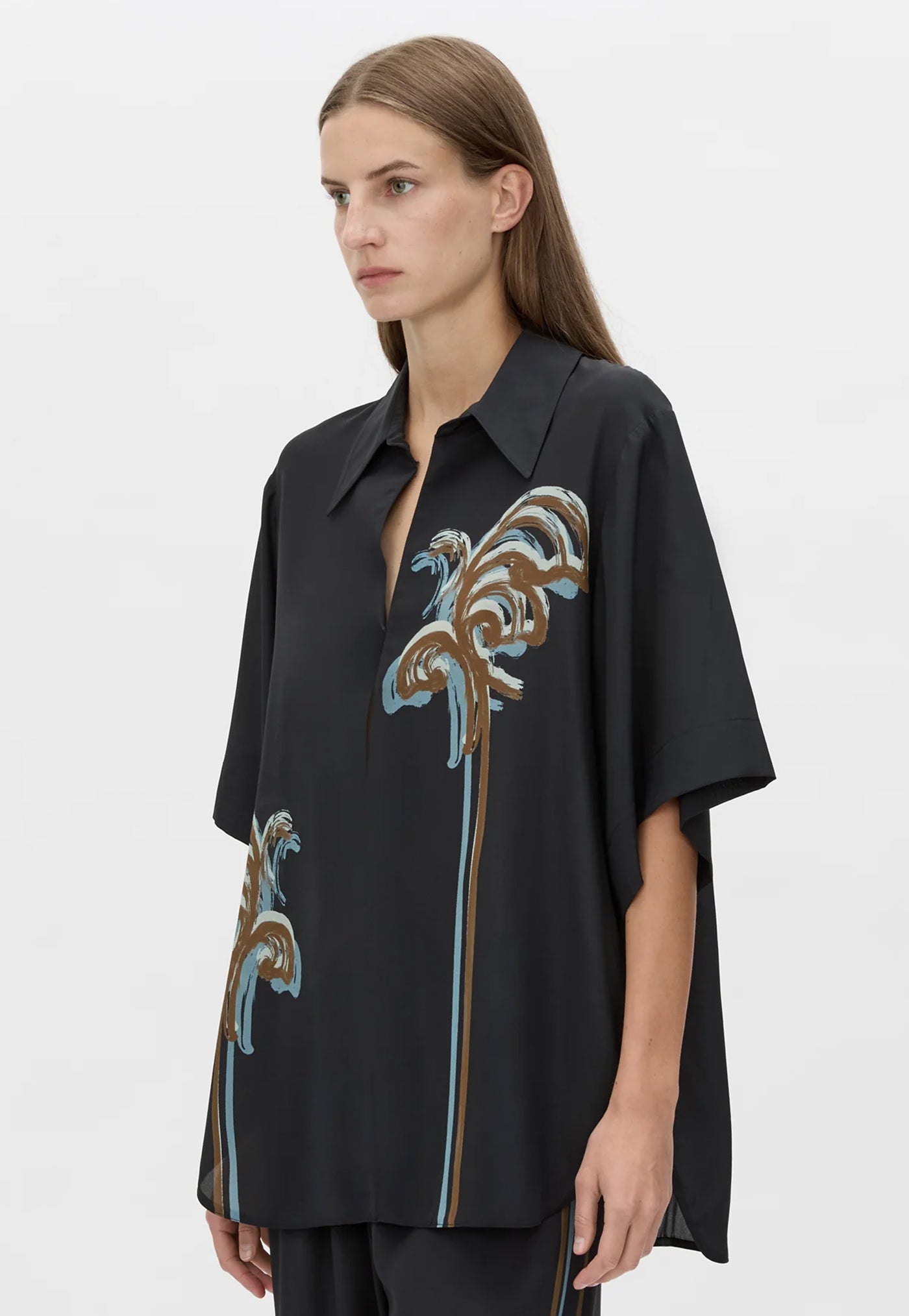 Frida Shirt - Black Frida Print