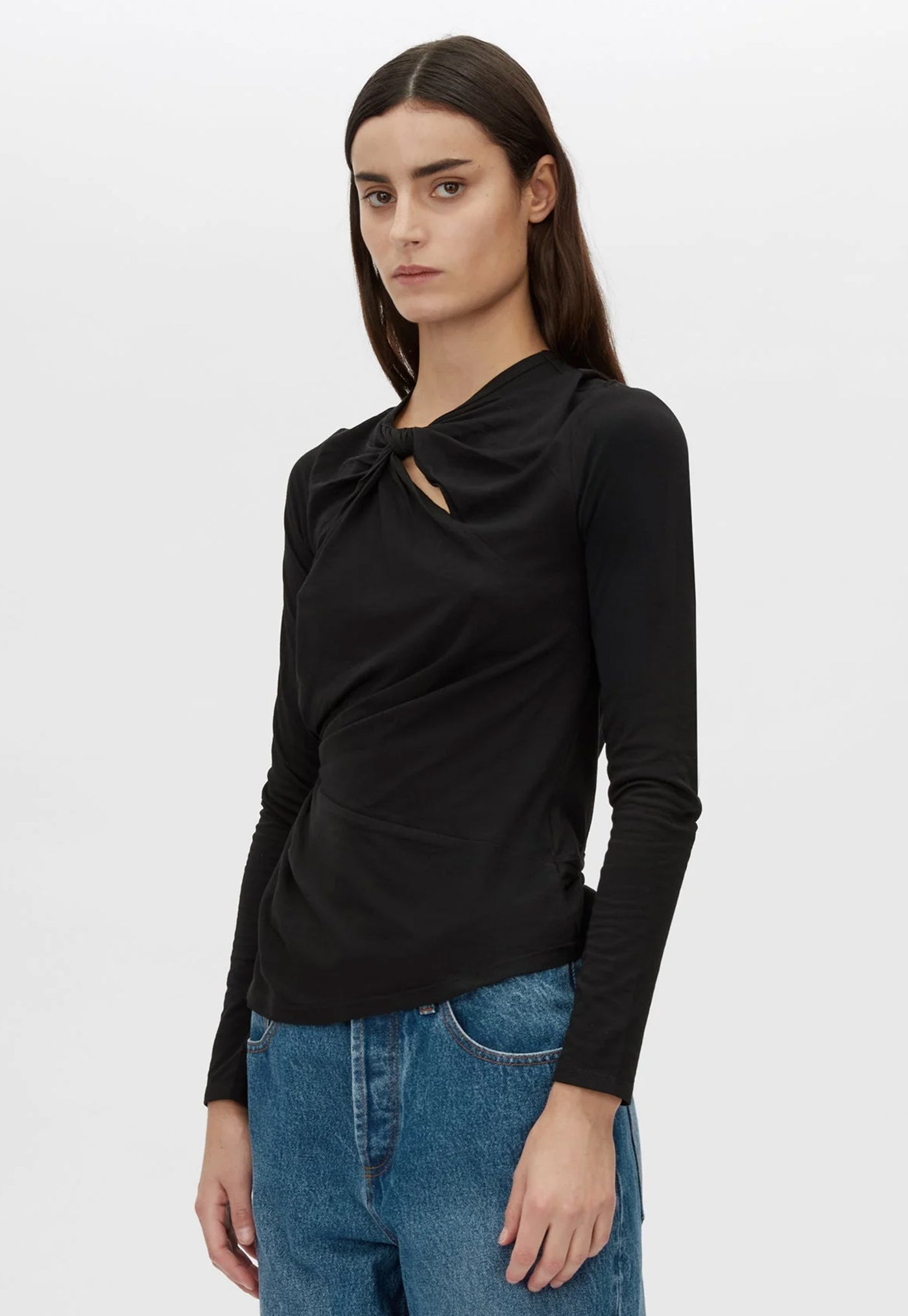Felton Knot Long Sleeve Tee - Black
