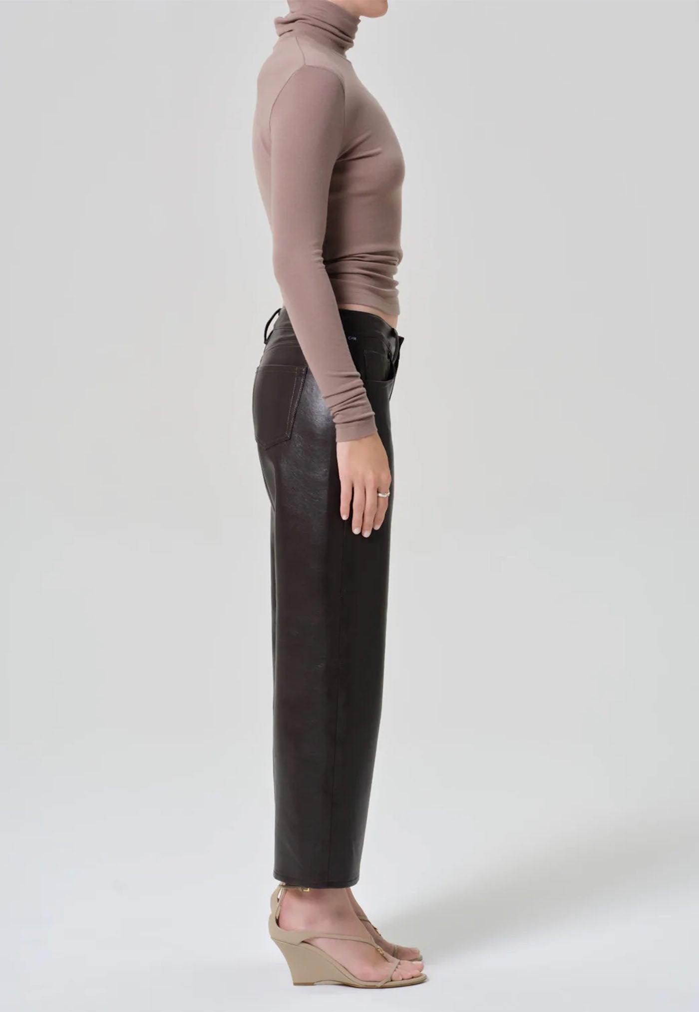 Faye Vintage Straight - Chocolate
