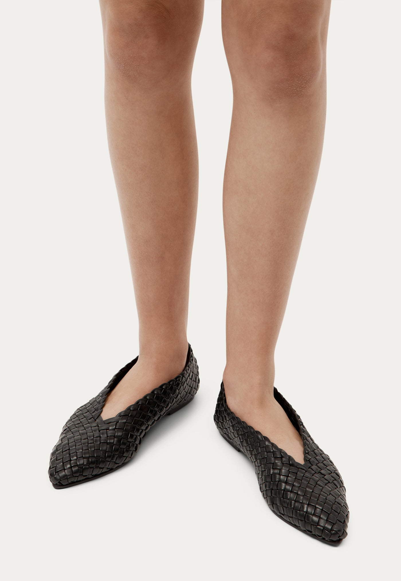 Epona Flat - Black Woven