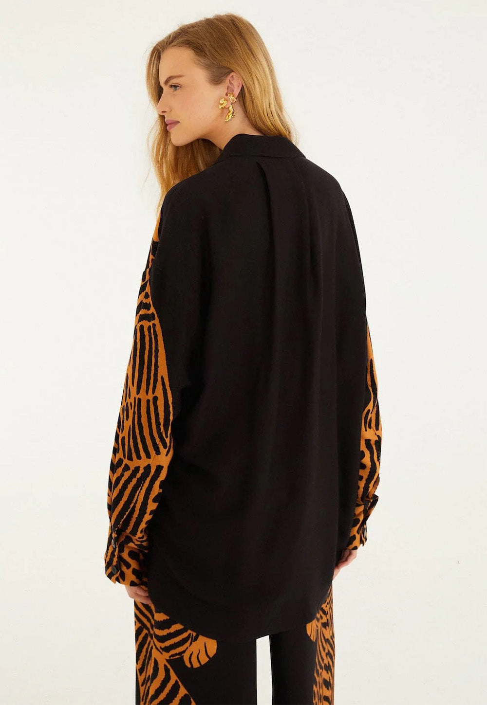 Black Tiger Long Sleeve Shirt - Black