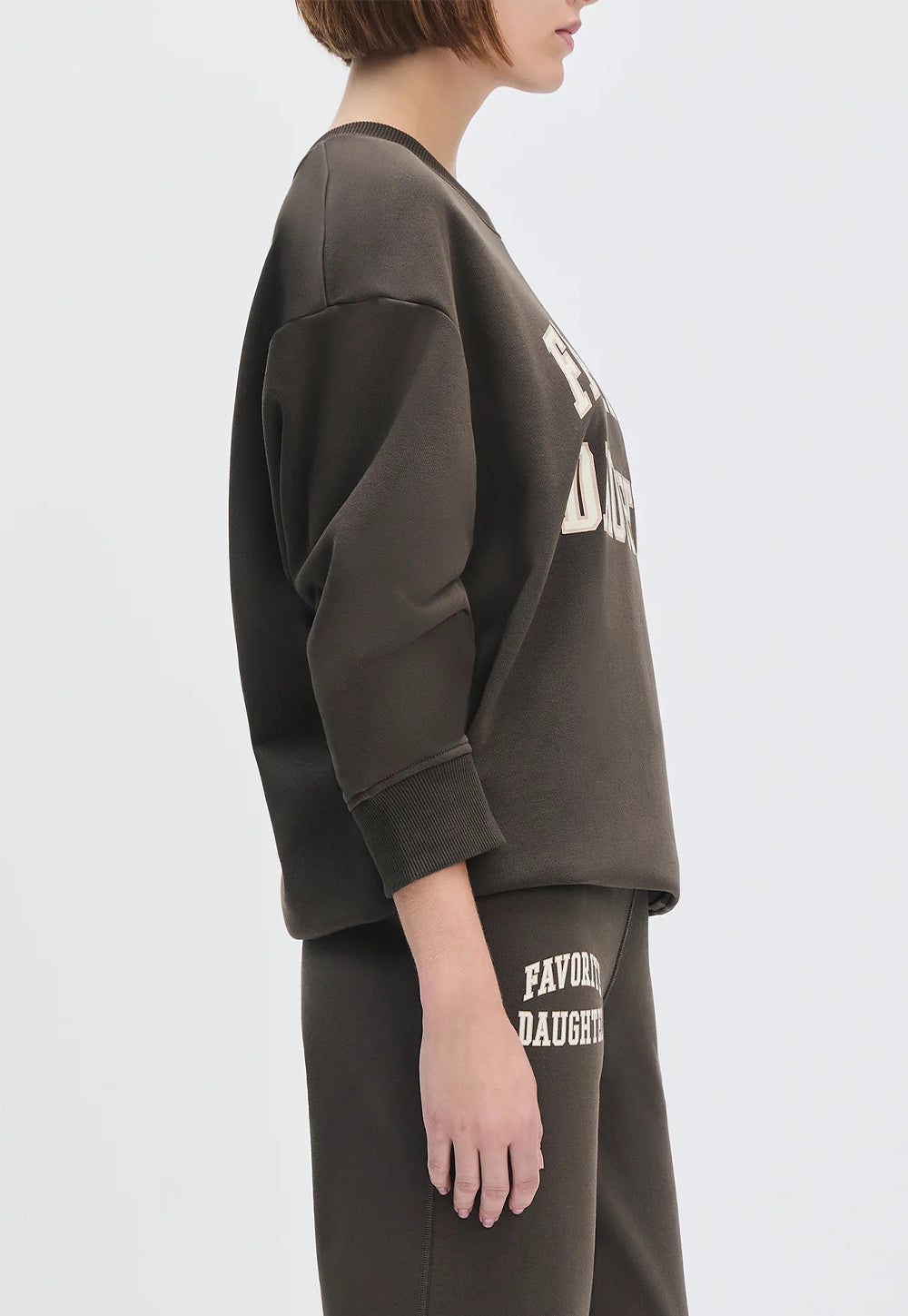 Collegiate Sweatshirt - Coffee/Gardenia