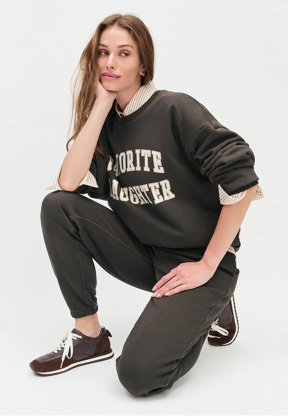 Logo Jogger - Coffee/Gardenia