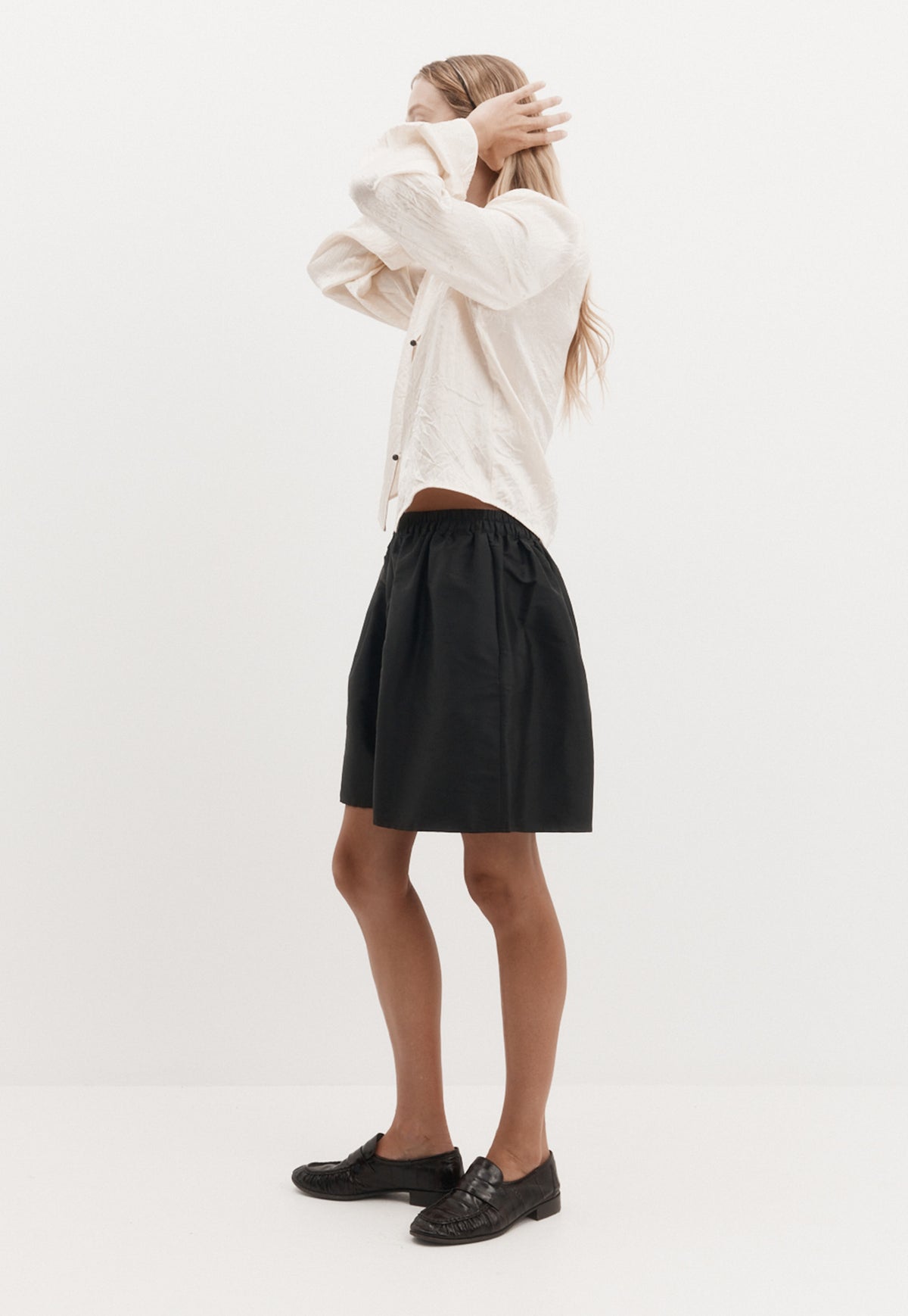 Voluminous Short - Black