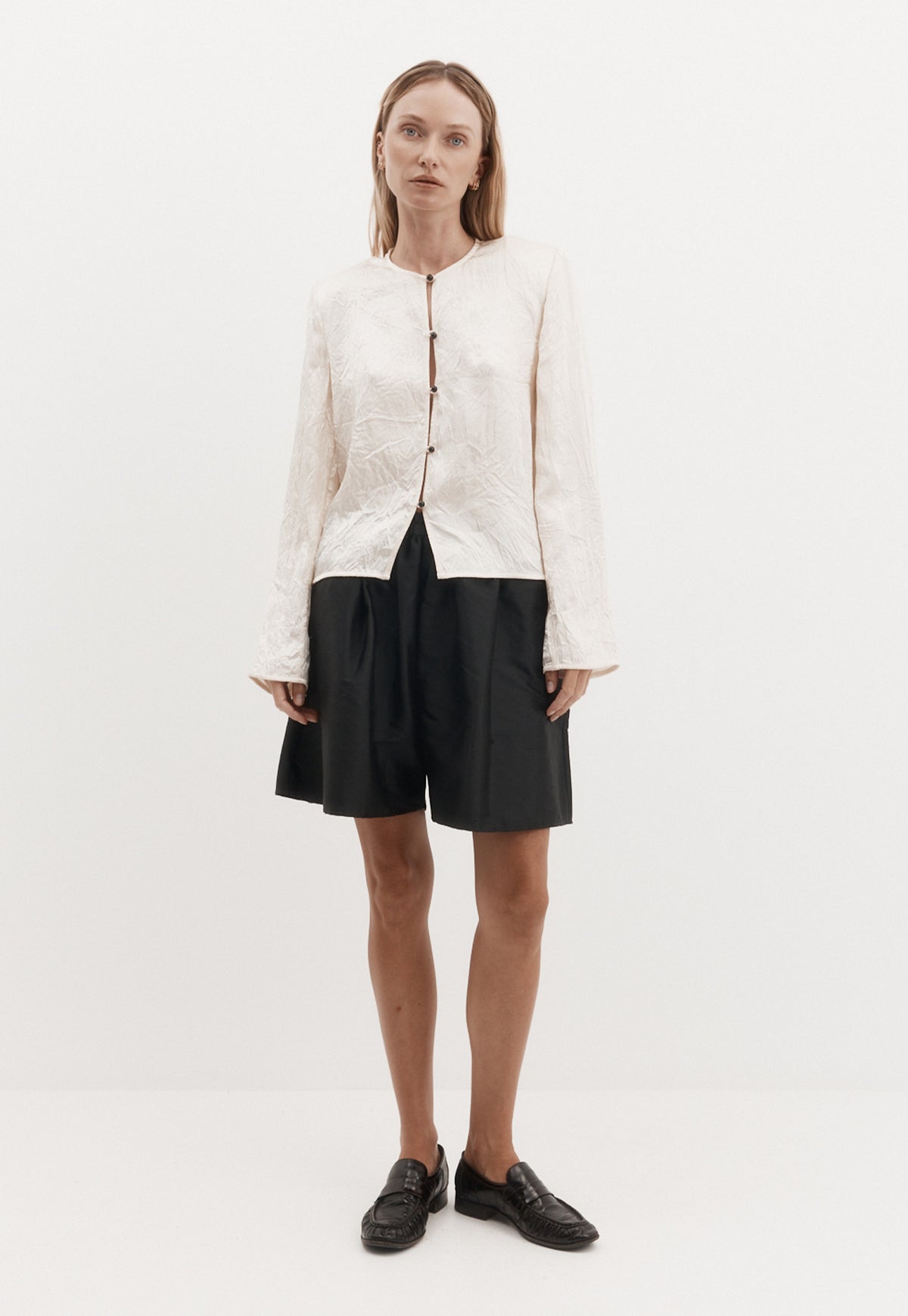 Voluminous Short - Black