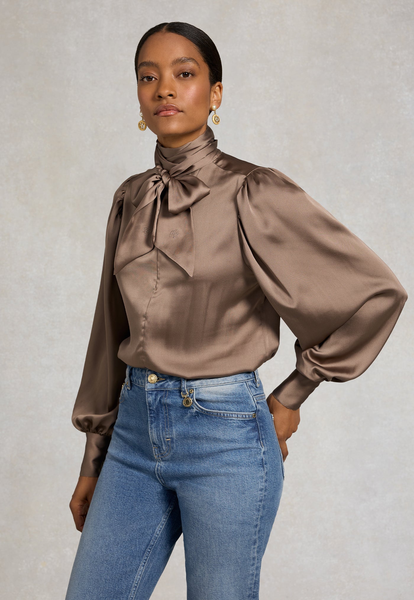 Ariella Blouse - Truffle