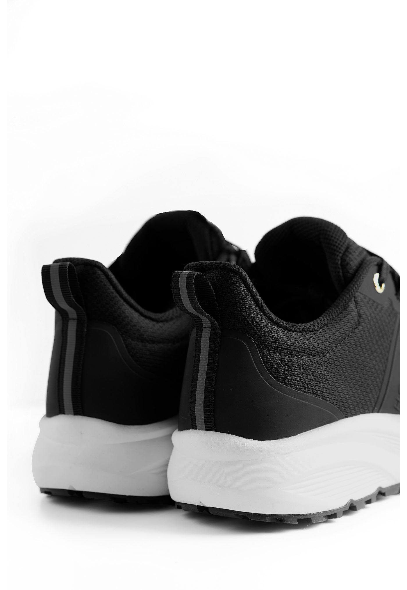 Burghley Waterproof Trainer - Black