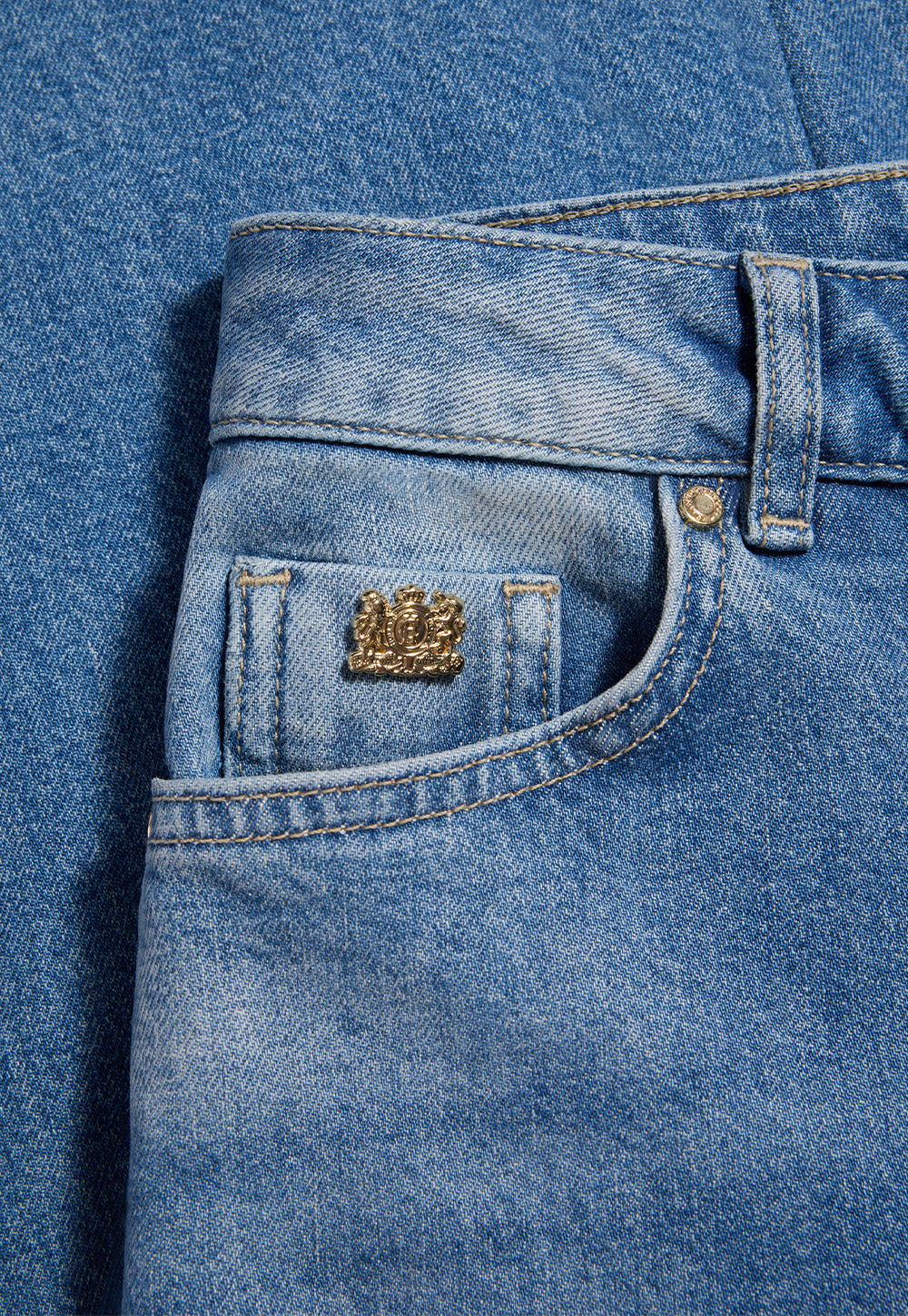 Classic Straight Jean - Classic Denim
