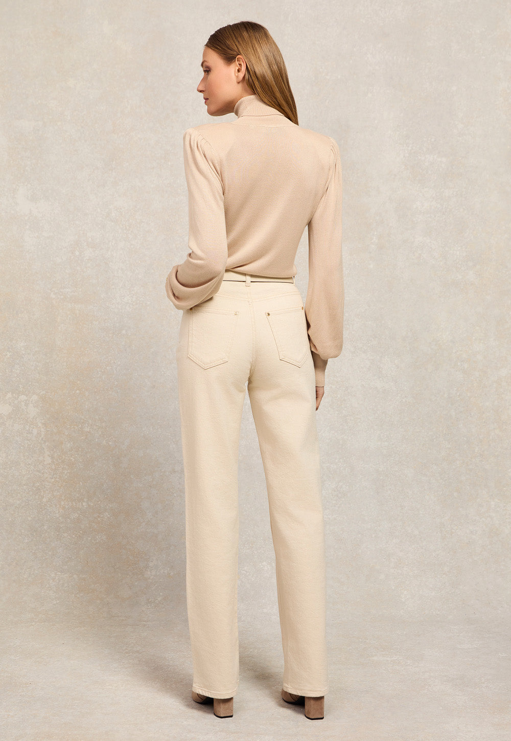 Classic Straight Jean - Oatmeal