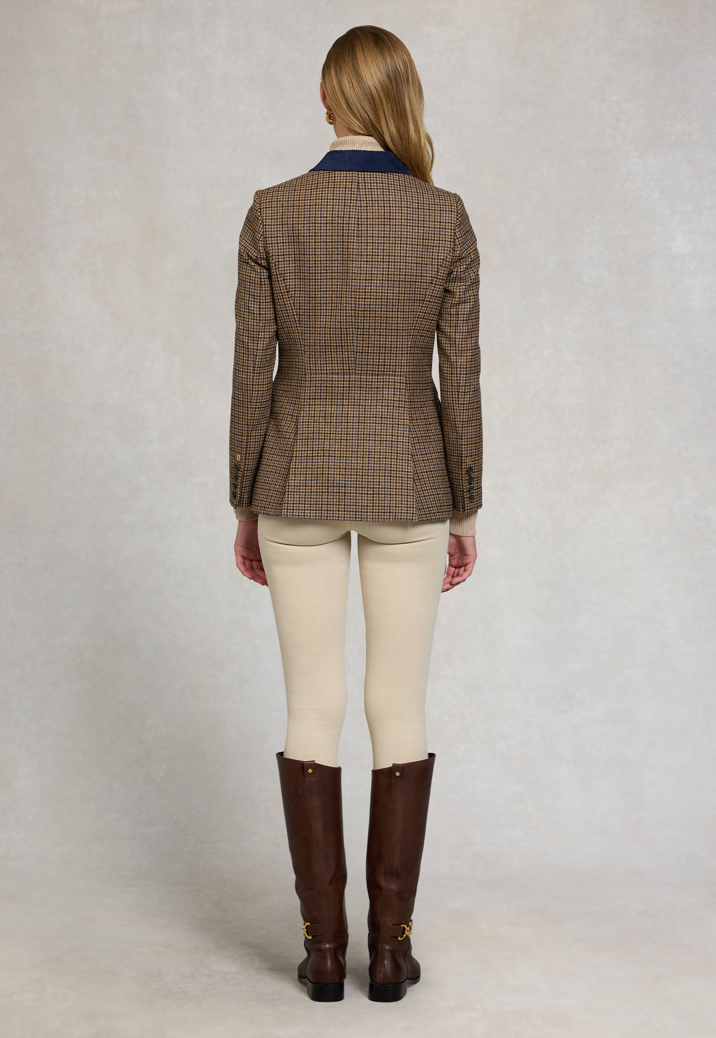 Hacking Jacket - Abbot Tweed