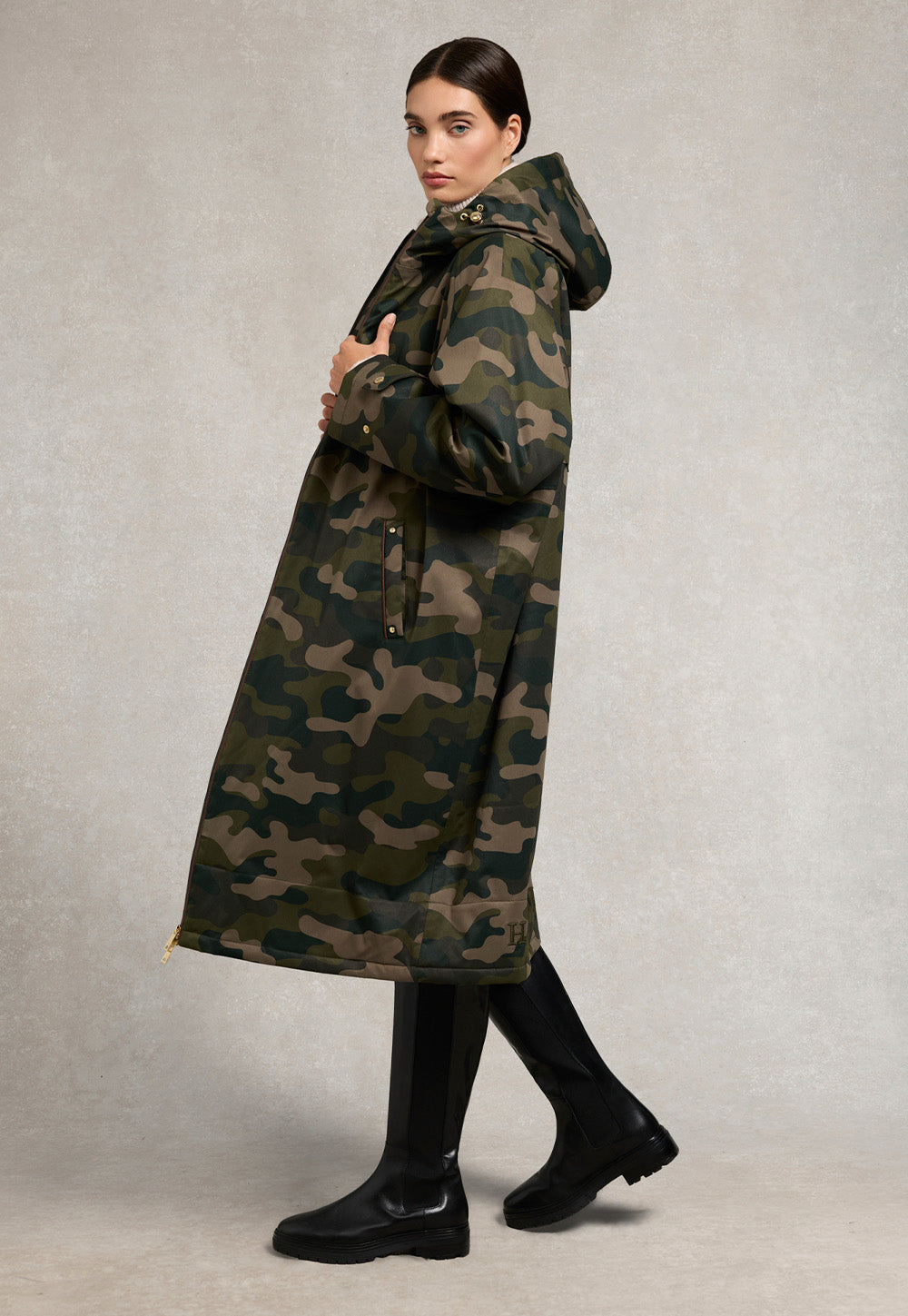 One-Size Lightweight Waterproof Coat - Camo