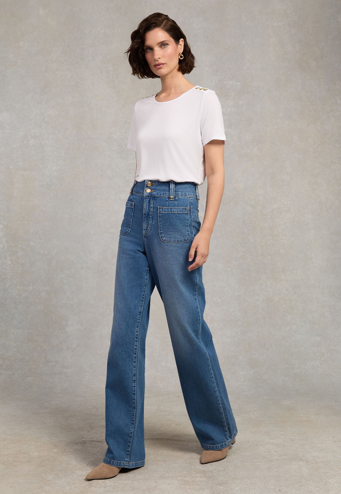 Relaxed Fit Crew Neck Tee - White