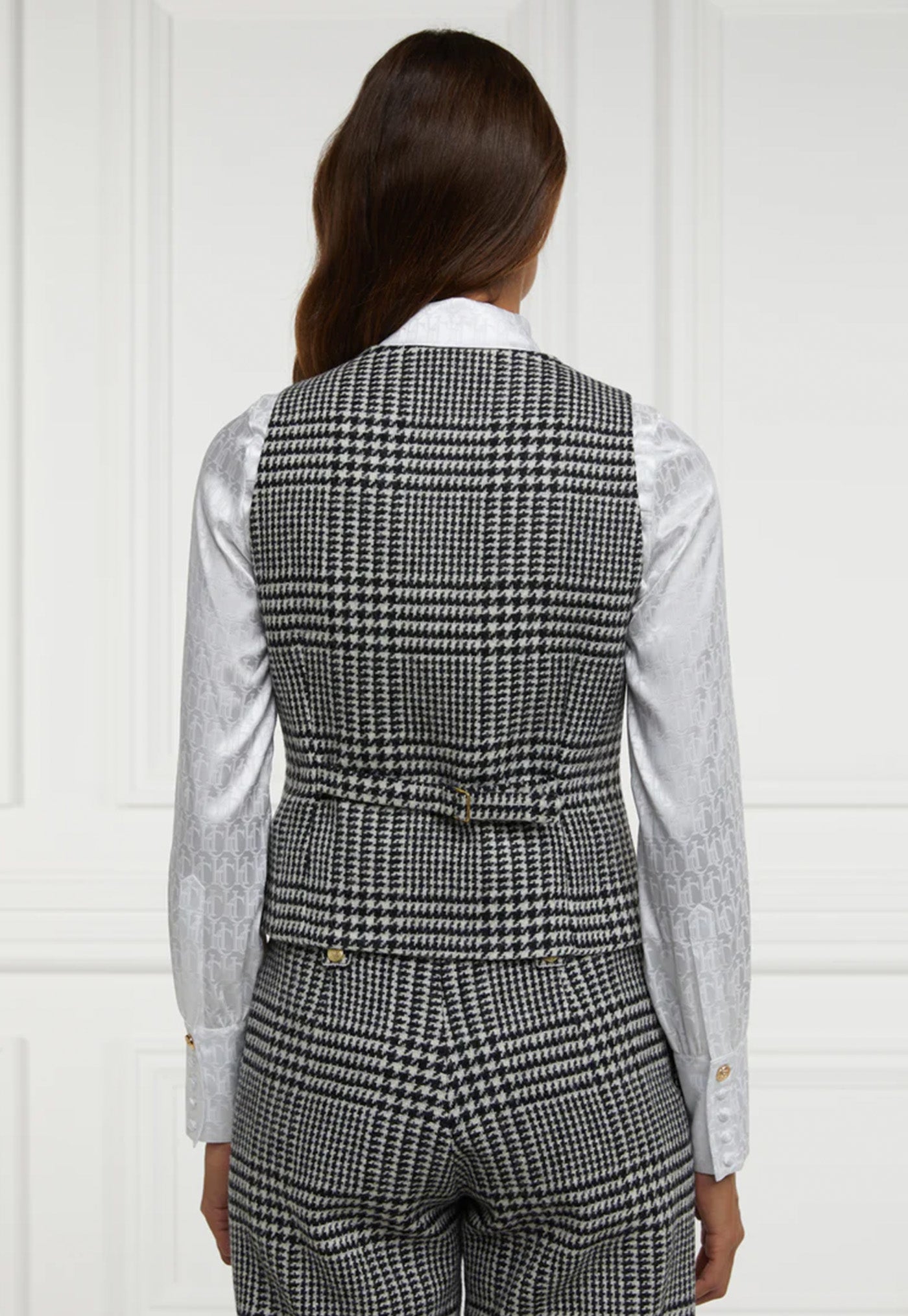 Hampton Waistcoat - Large Scale Prince of Wales Mono