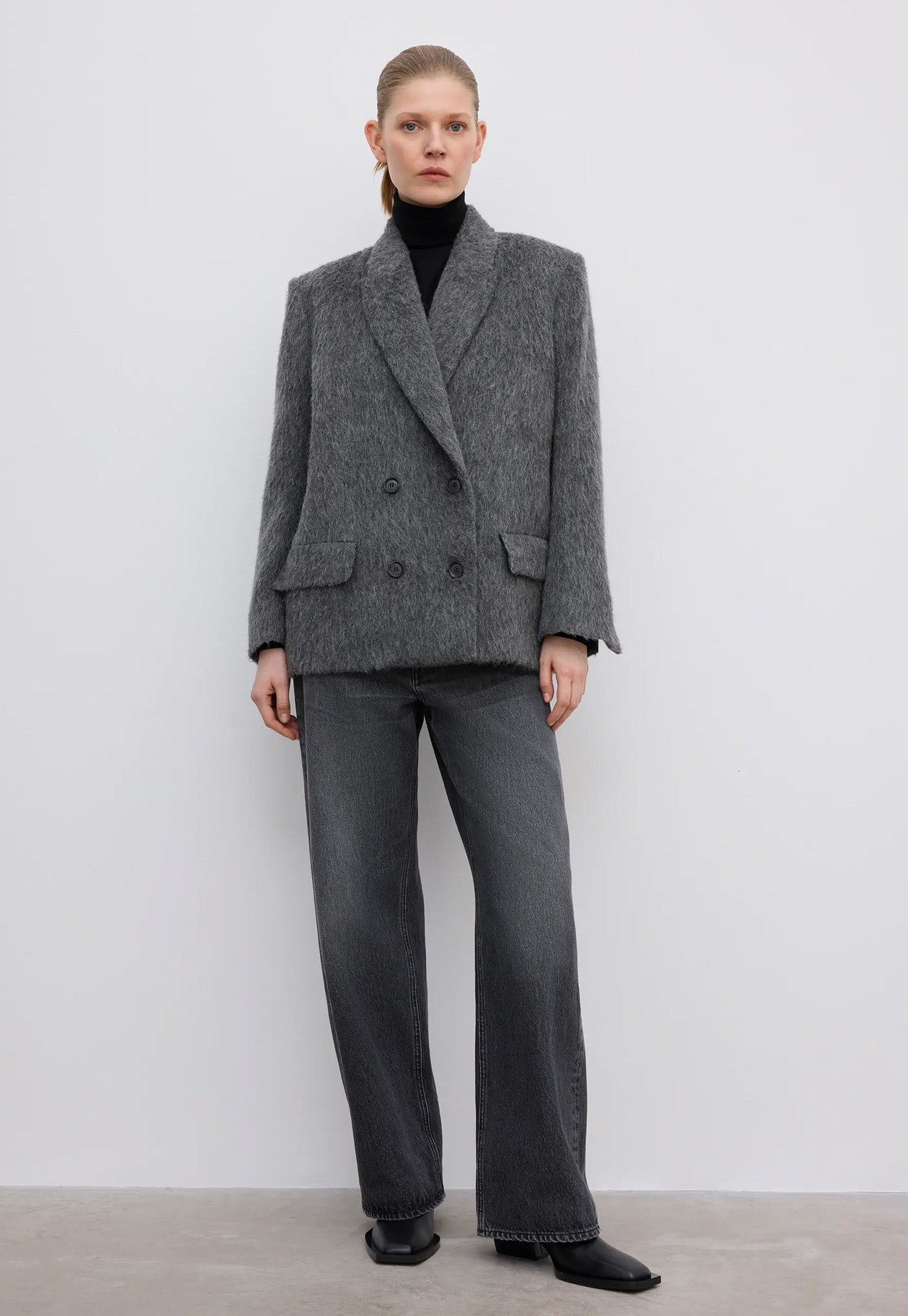 DB Brushed Jacket - Grey