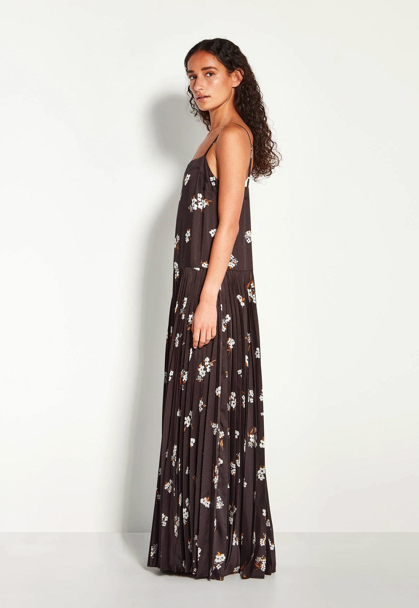 Betty Pleat Dress - Golden