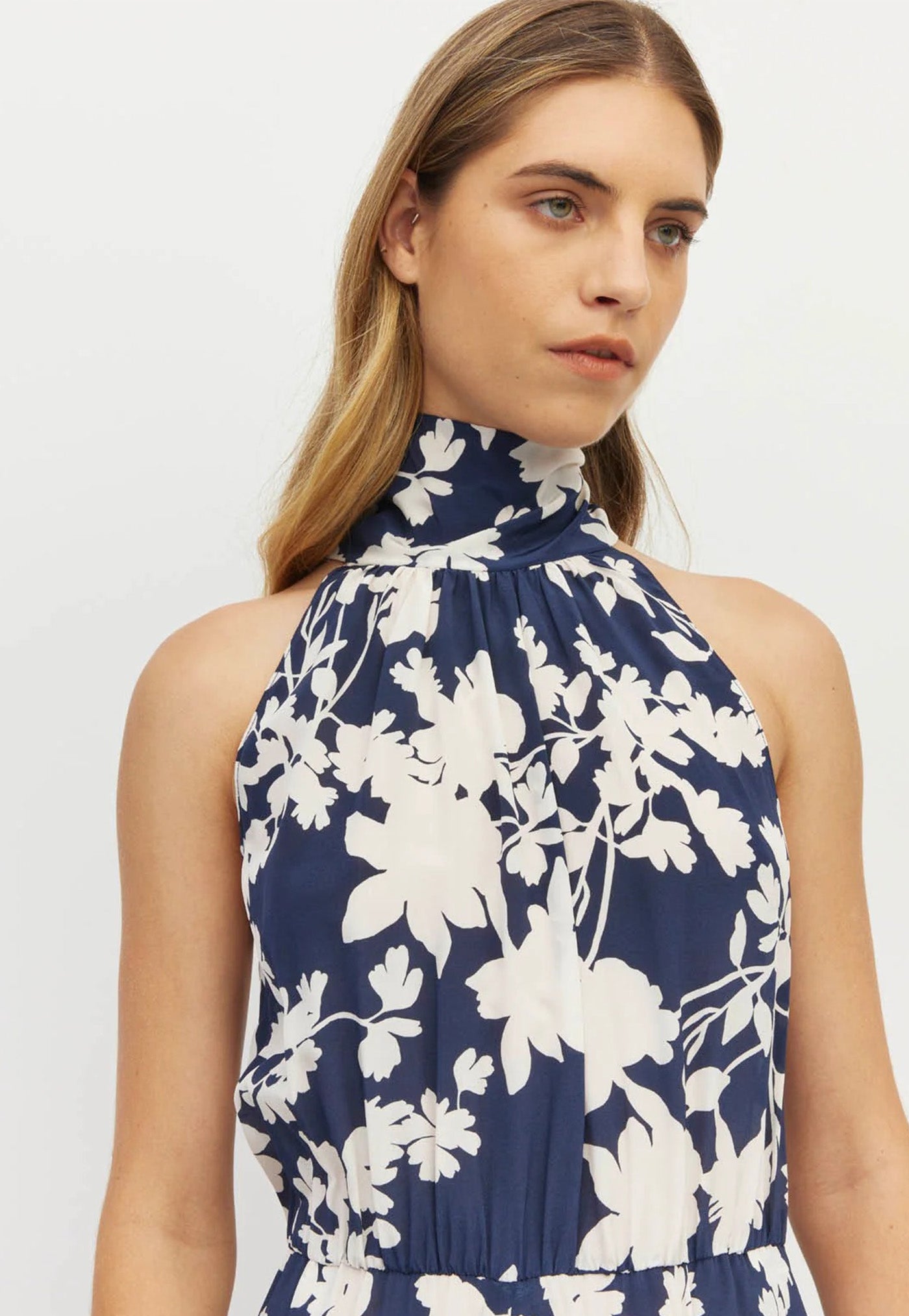 Hana Dress - Silhouette