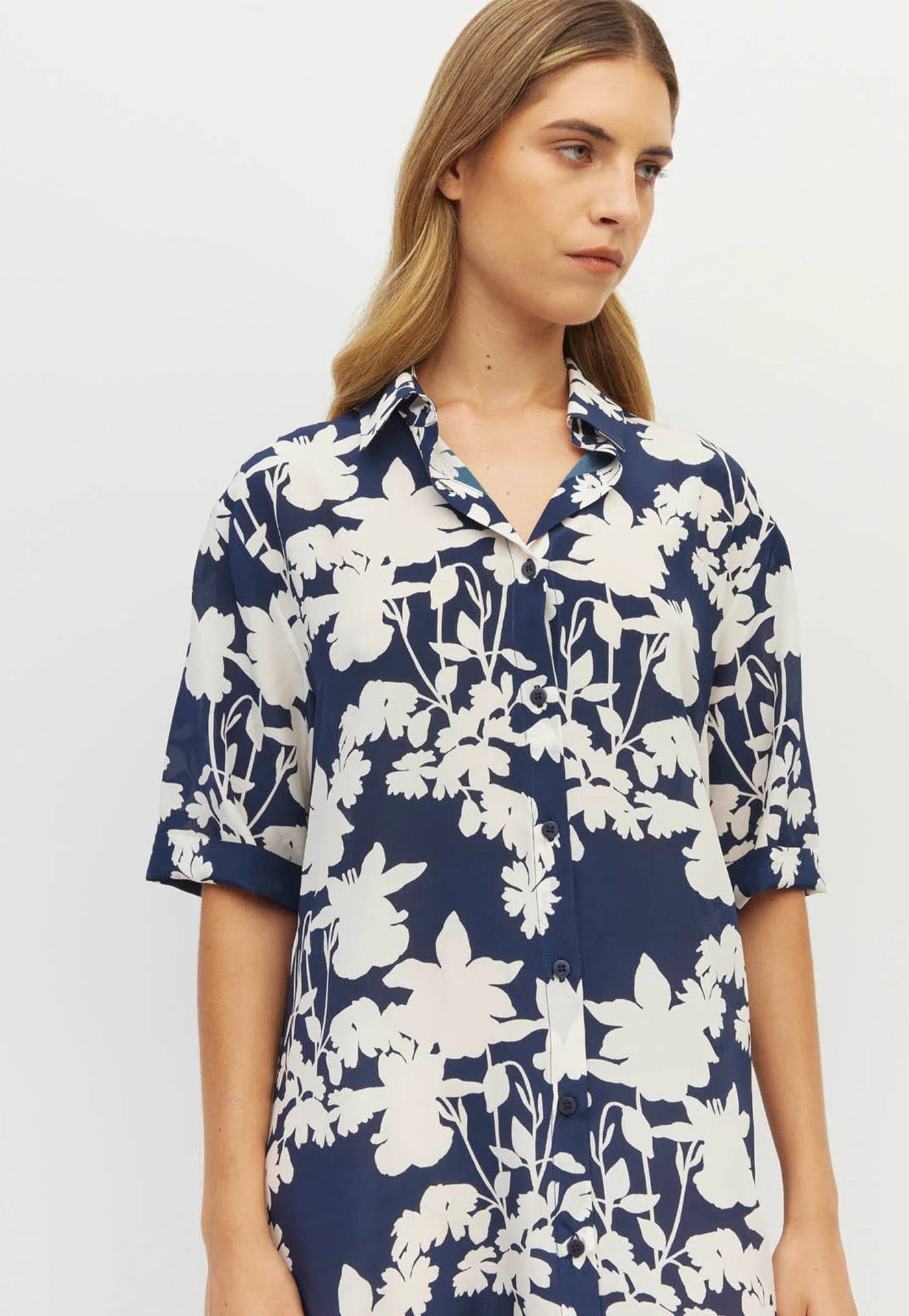 Isle Shirtdress - Silhouette