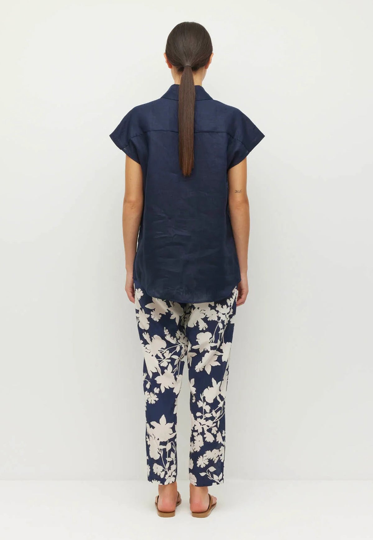 Leonard Pant - Silhouette
