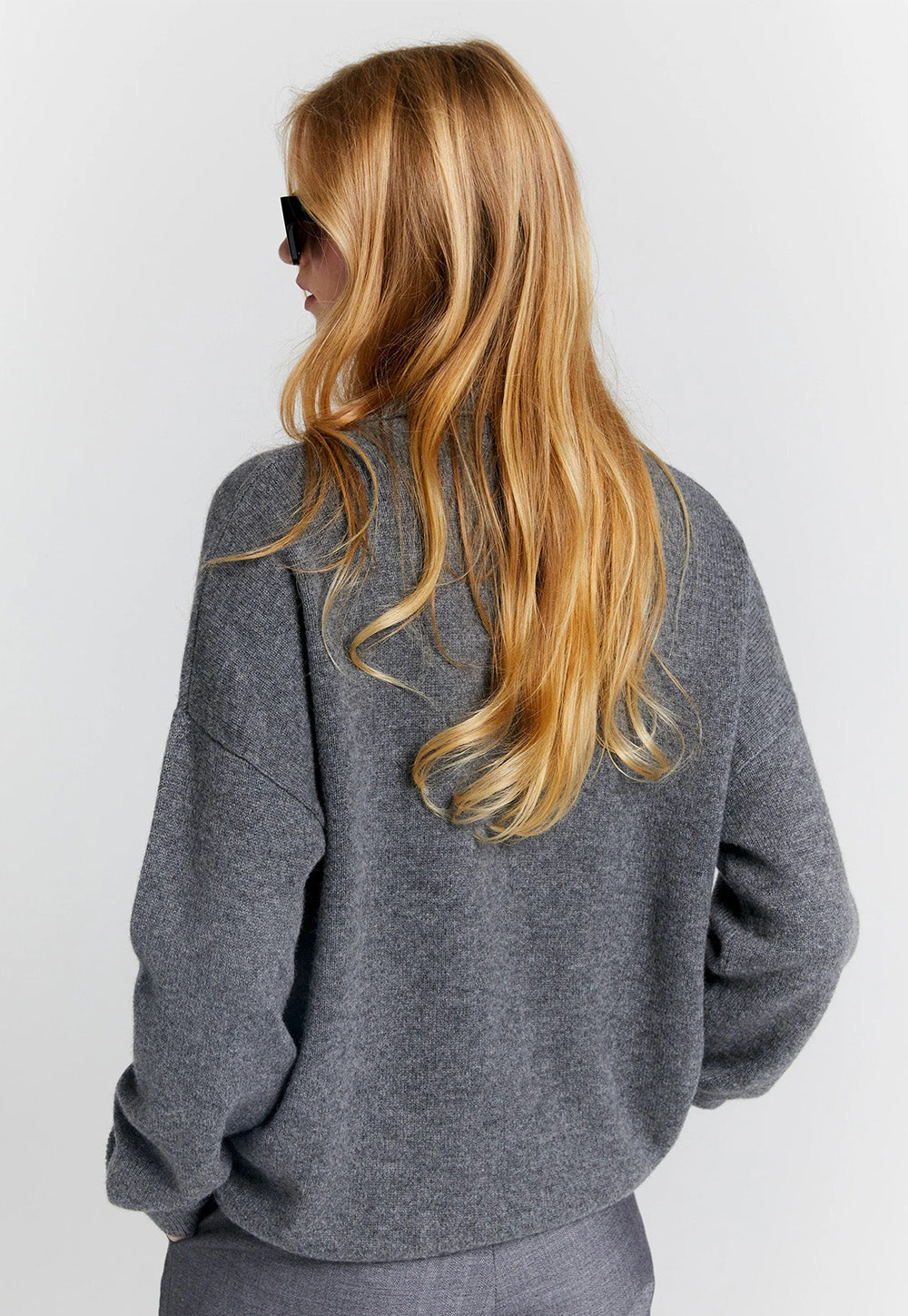 Collared Cashmere Sweater - Charcoal