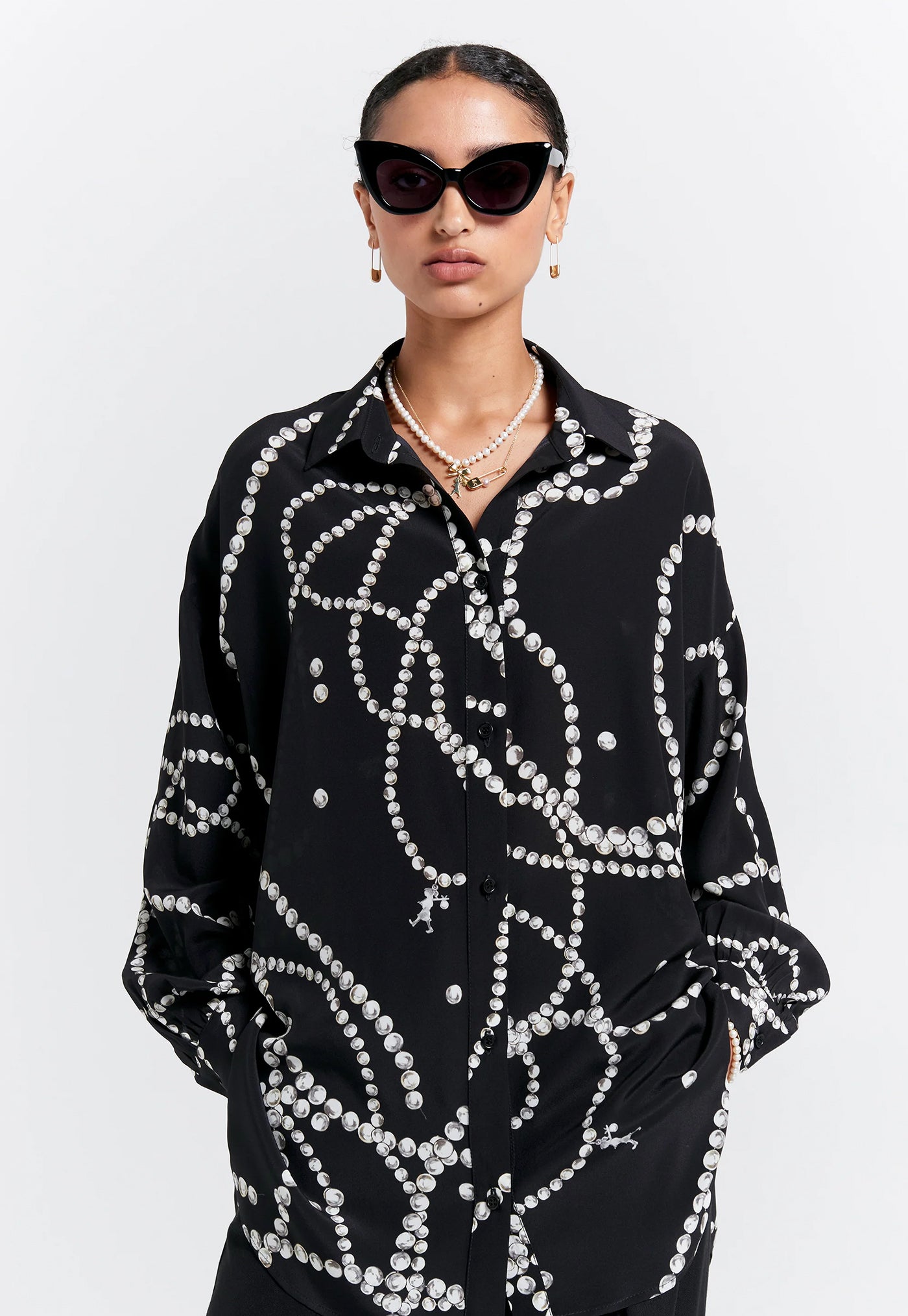 Oversized Walker Shirt - Black
