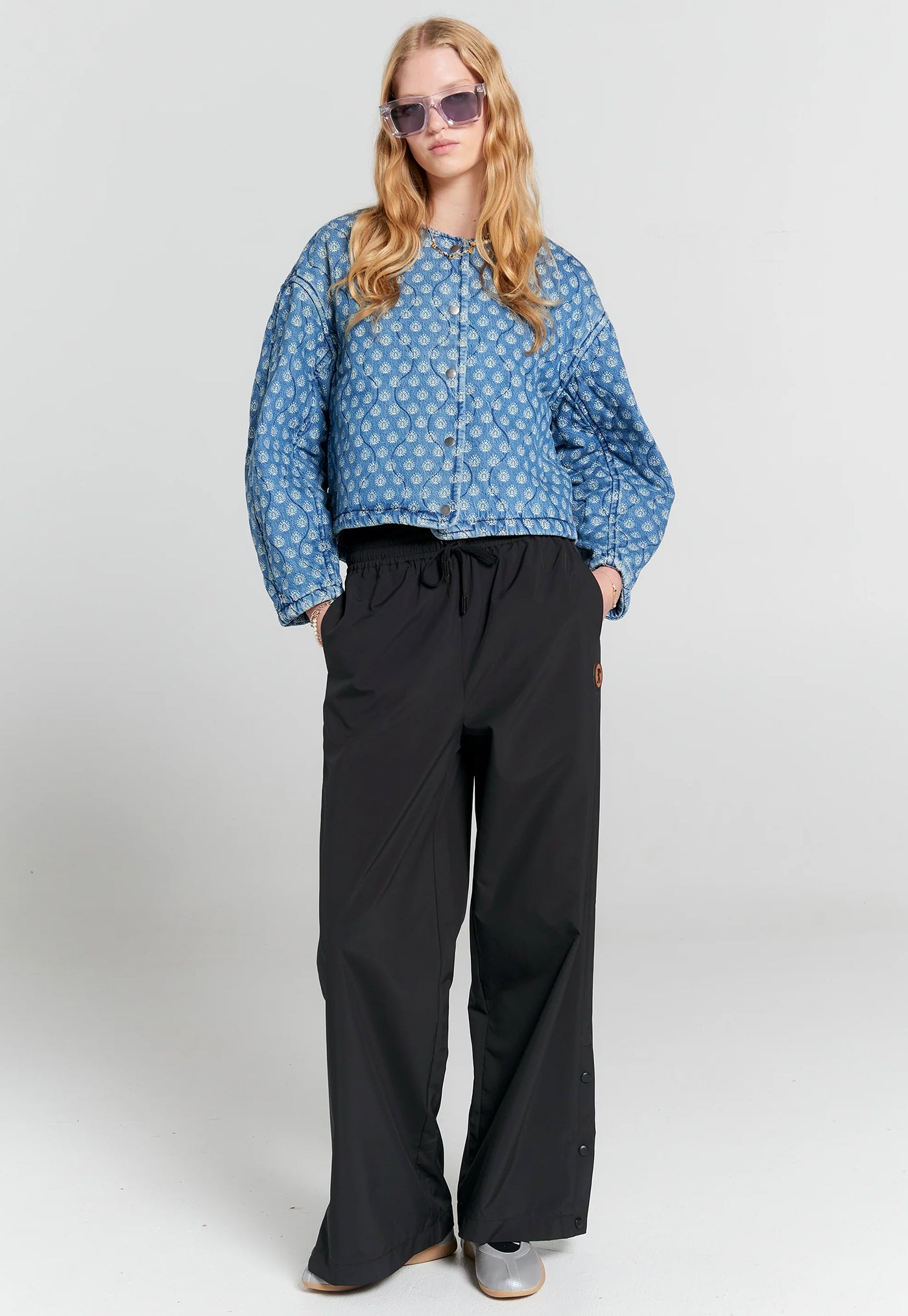 Leisure Track Pants - Black