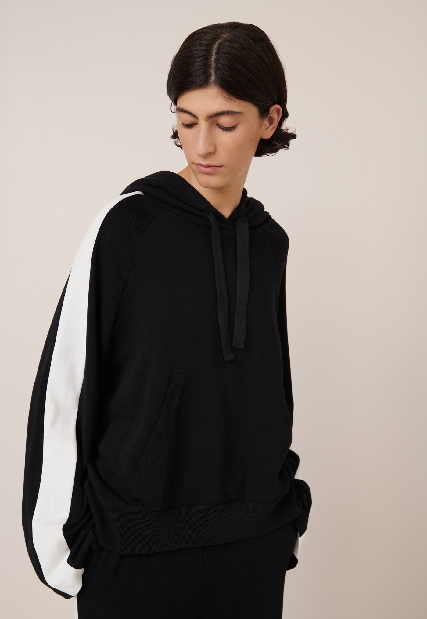 Contrast Hoodie - Black