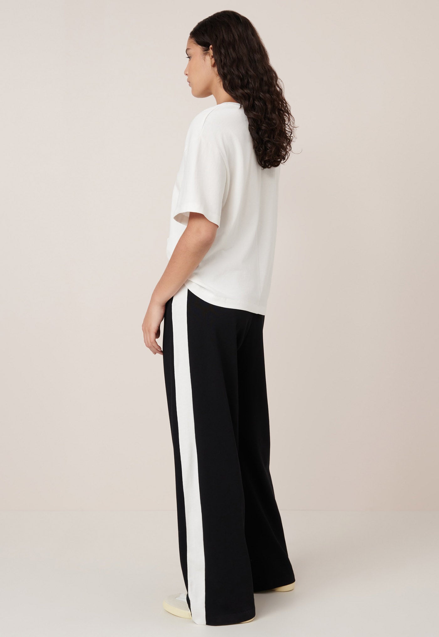 Contrast Trackpant - Black