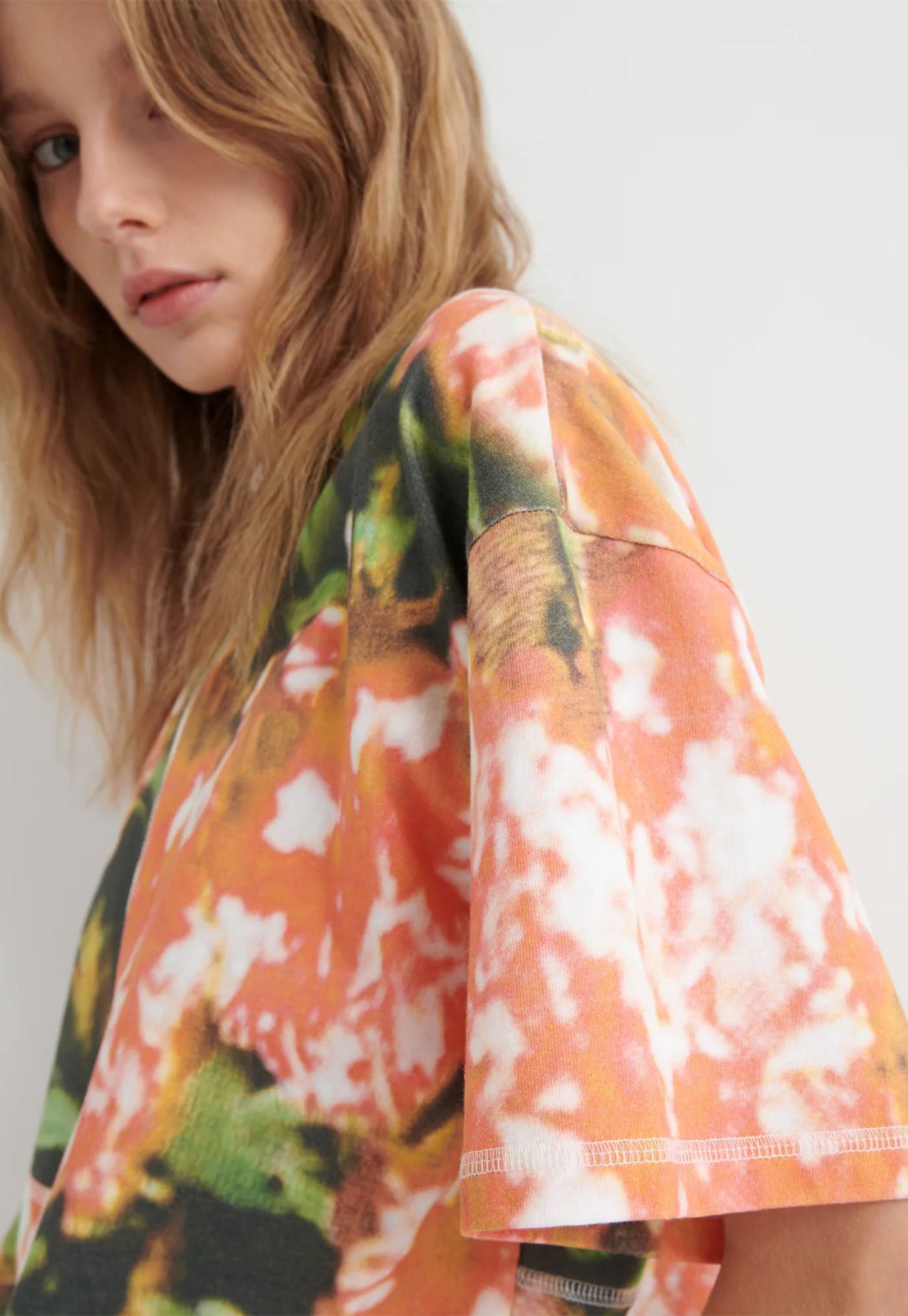 Montage Tee - Flower Book
