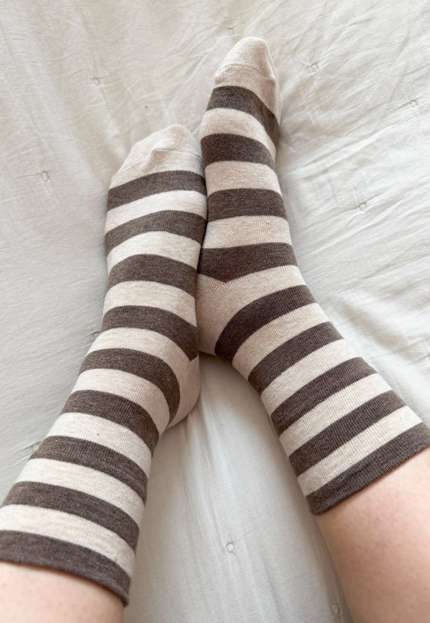 Wally Socks - Wide/Brown Stripe