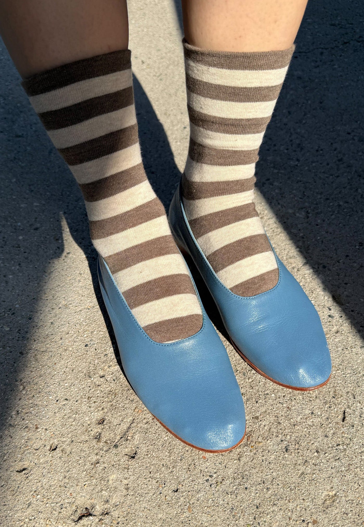 Wally Socks - Wide/Brown Stripe