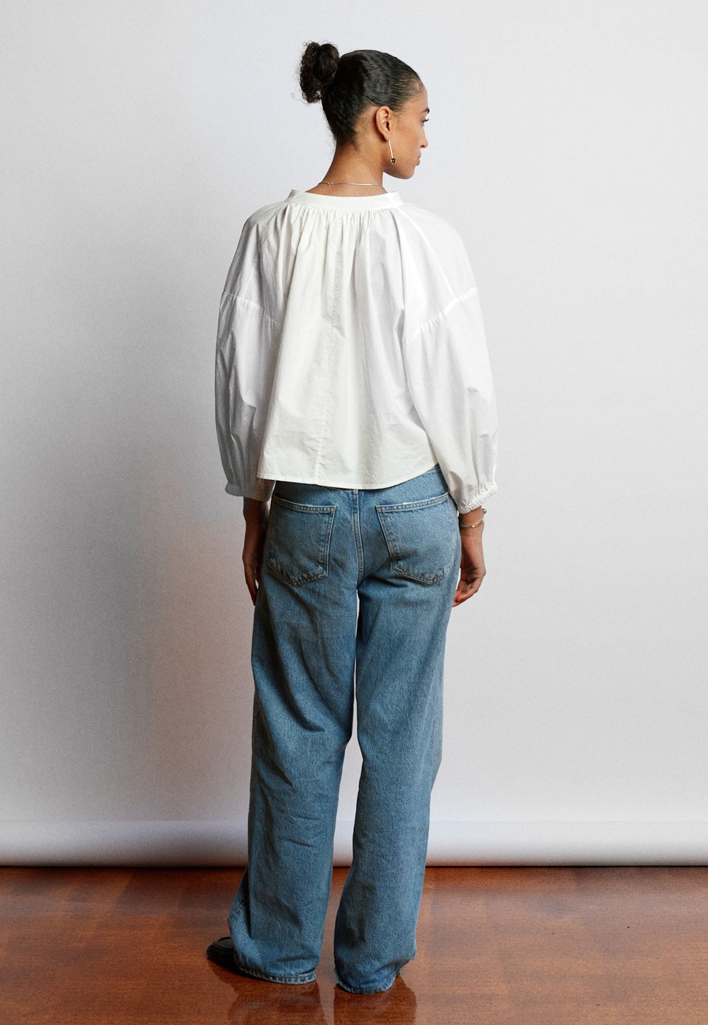 Everyday Crop - Cream Cotton Poplin