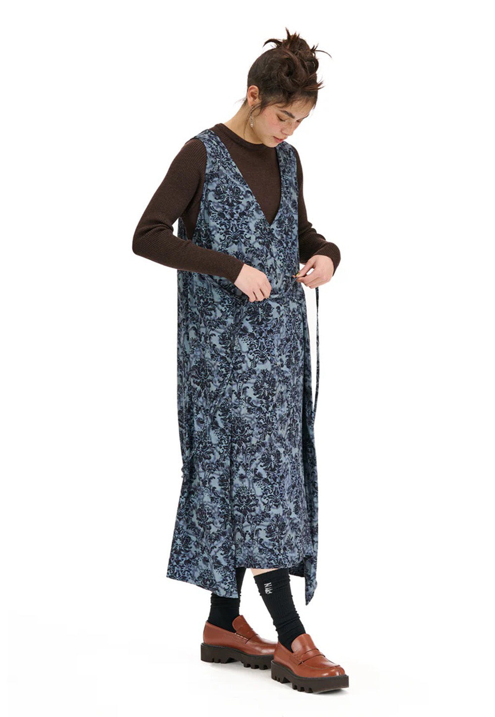 Detached Pinafore - Anaglypta Print - Blue