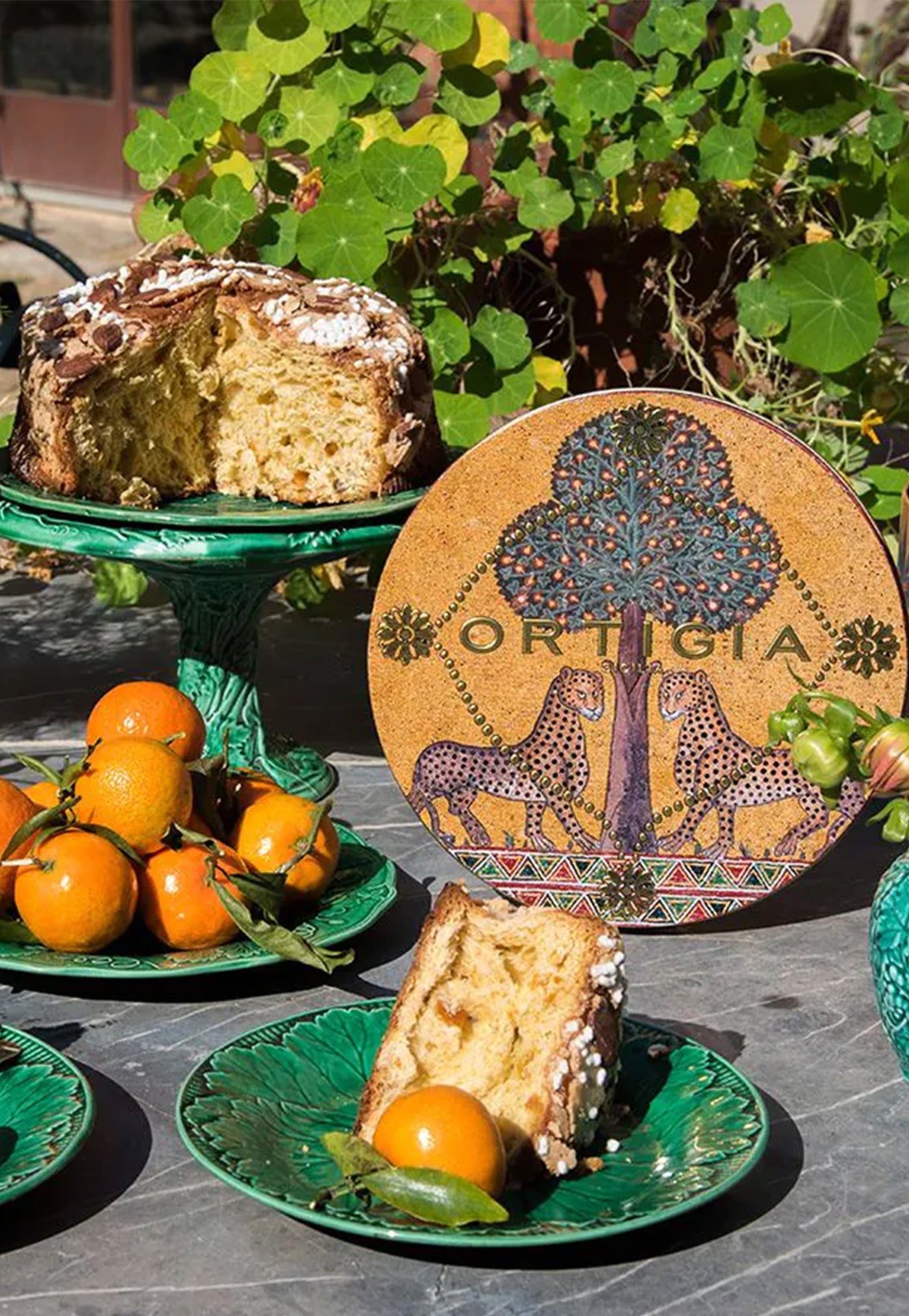 Mandarin Cake Veneziana in Red Tin 750g