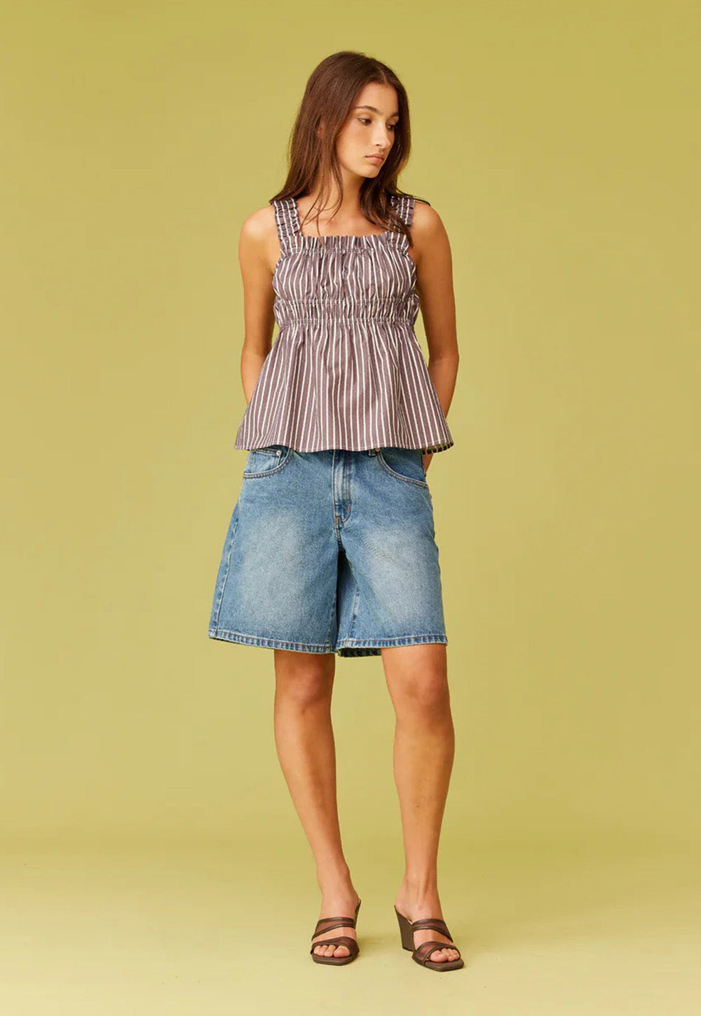 Trulli Top - Brown Stripe