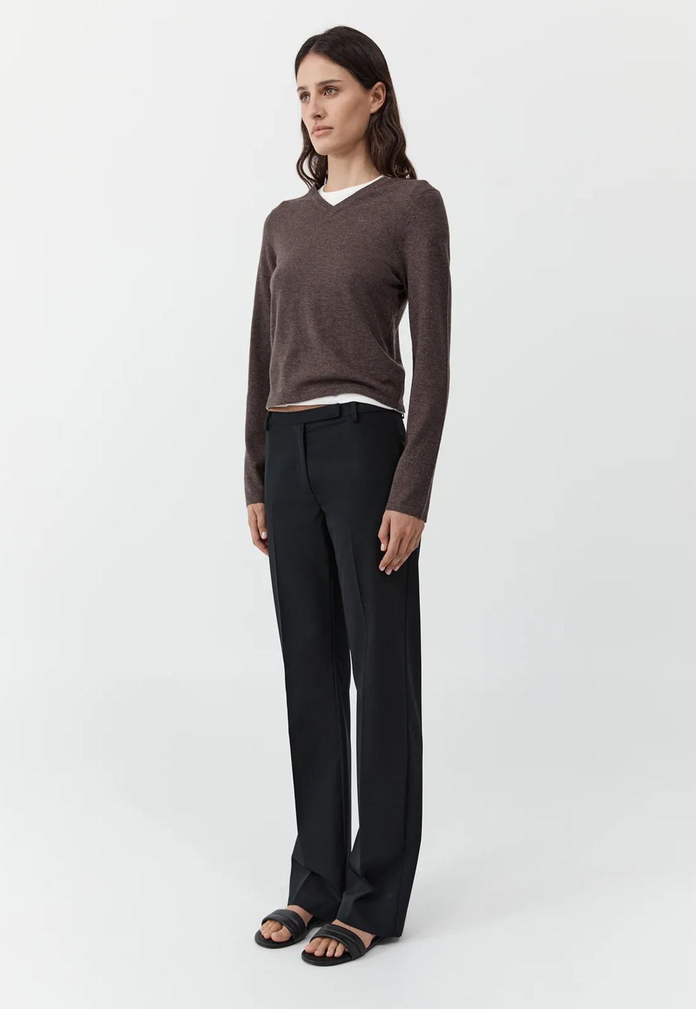 Fine Merino V Neck Sweater - Mulch
