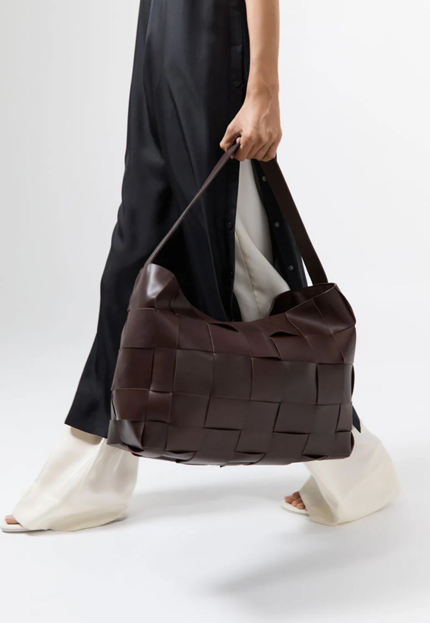 Woven Large Tote - Chocolate