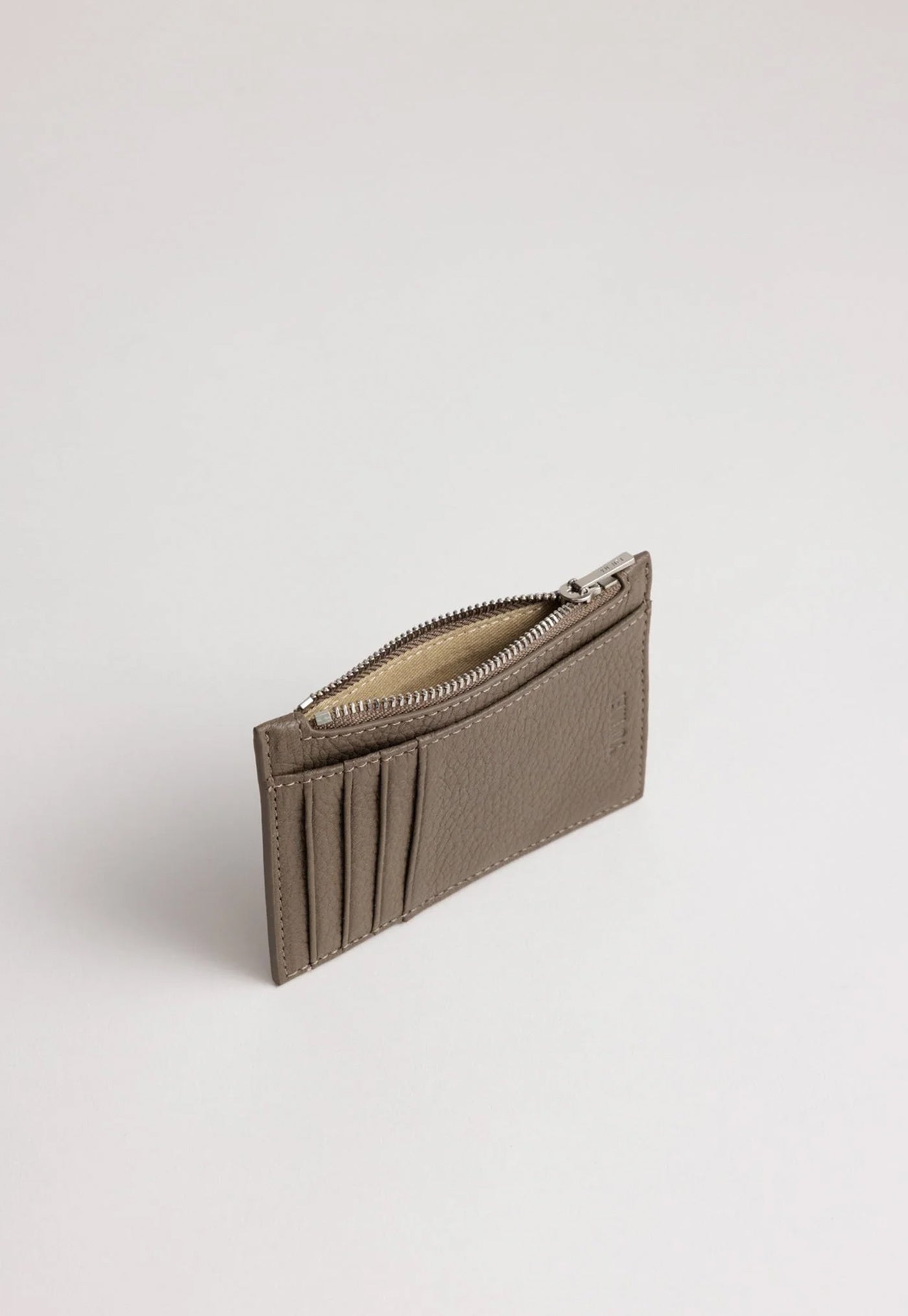 Frank Cardholder - Echo Deer Nappa