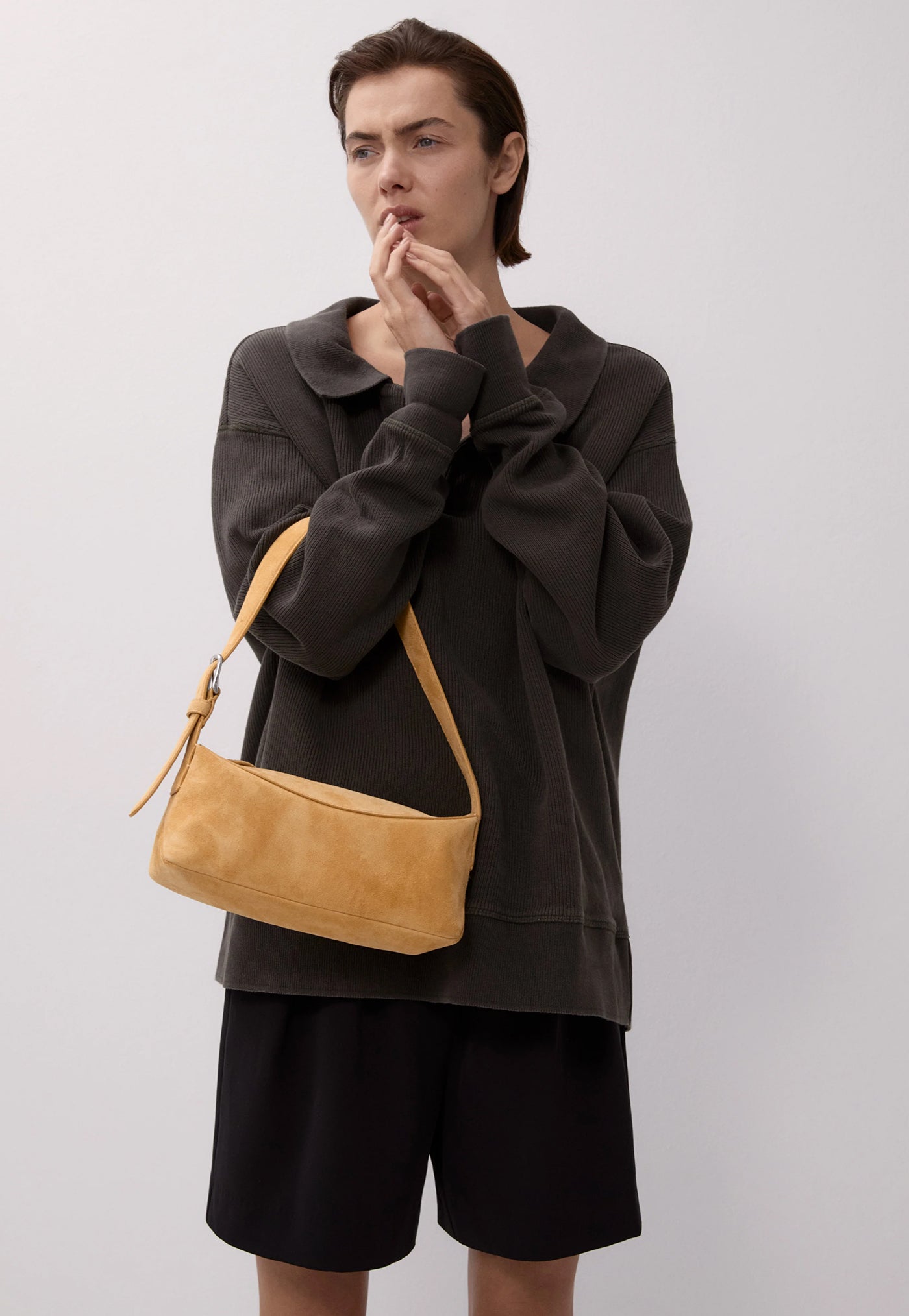 Bobby Bag - Sun Suede