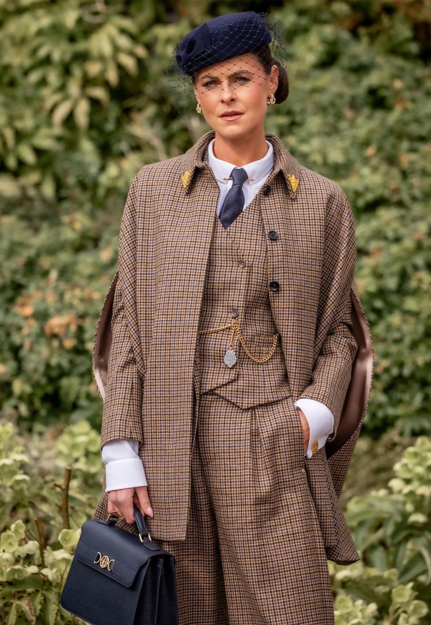 Knightsbridge Cape - Abbot Check Tweed