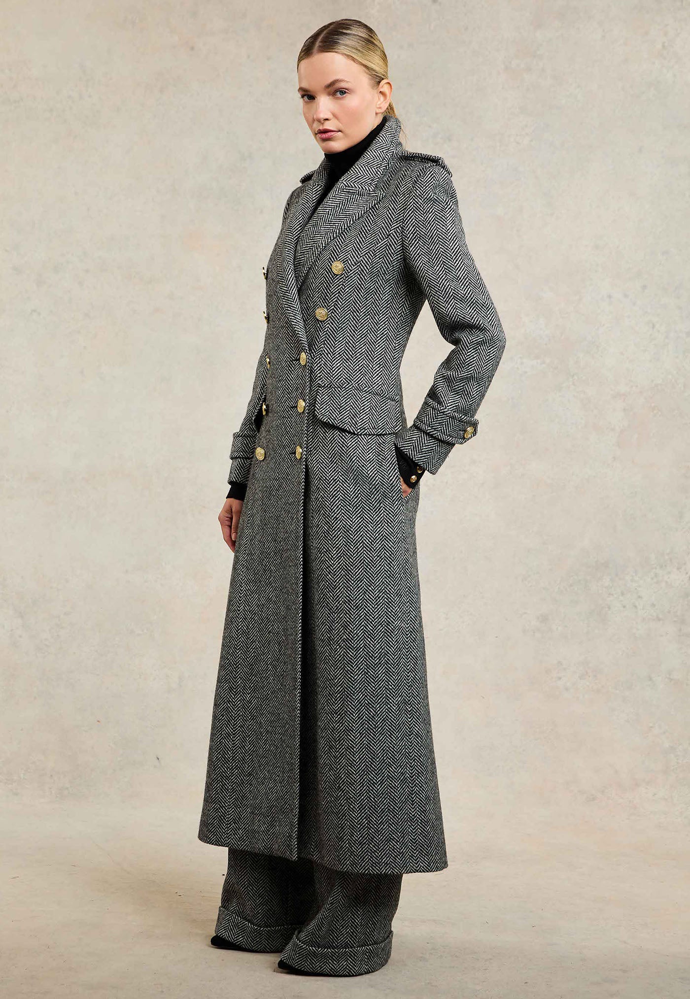 The Great Coat - Wide Tooth Black Herringbone