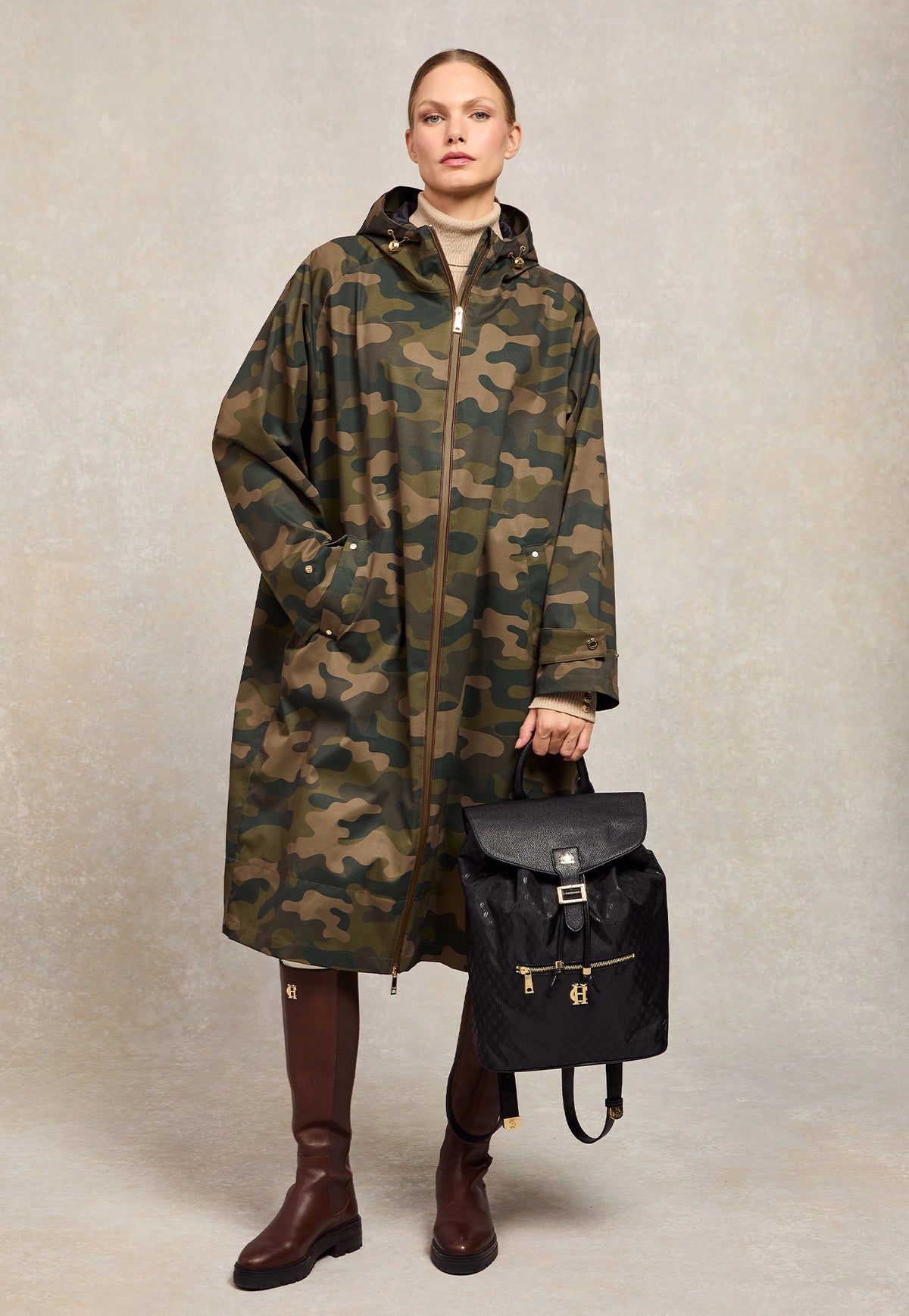 One-Size Lightweight Waterproof Coat - Camo