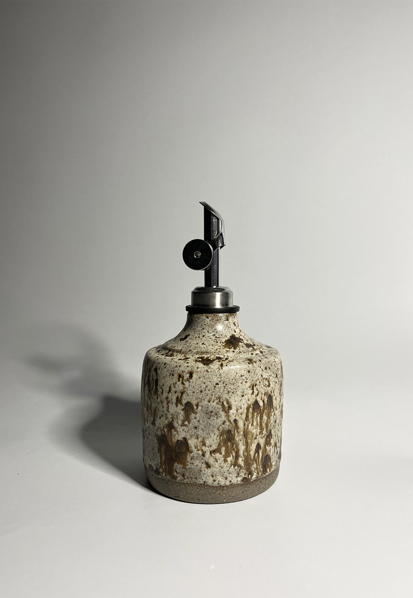 Oil Bottle 300ml - Rusted Cream