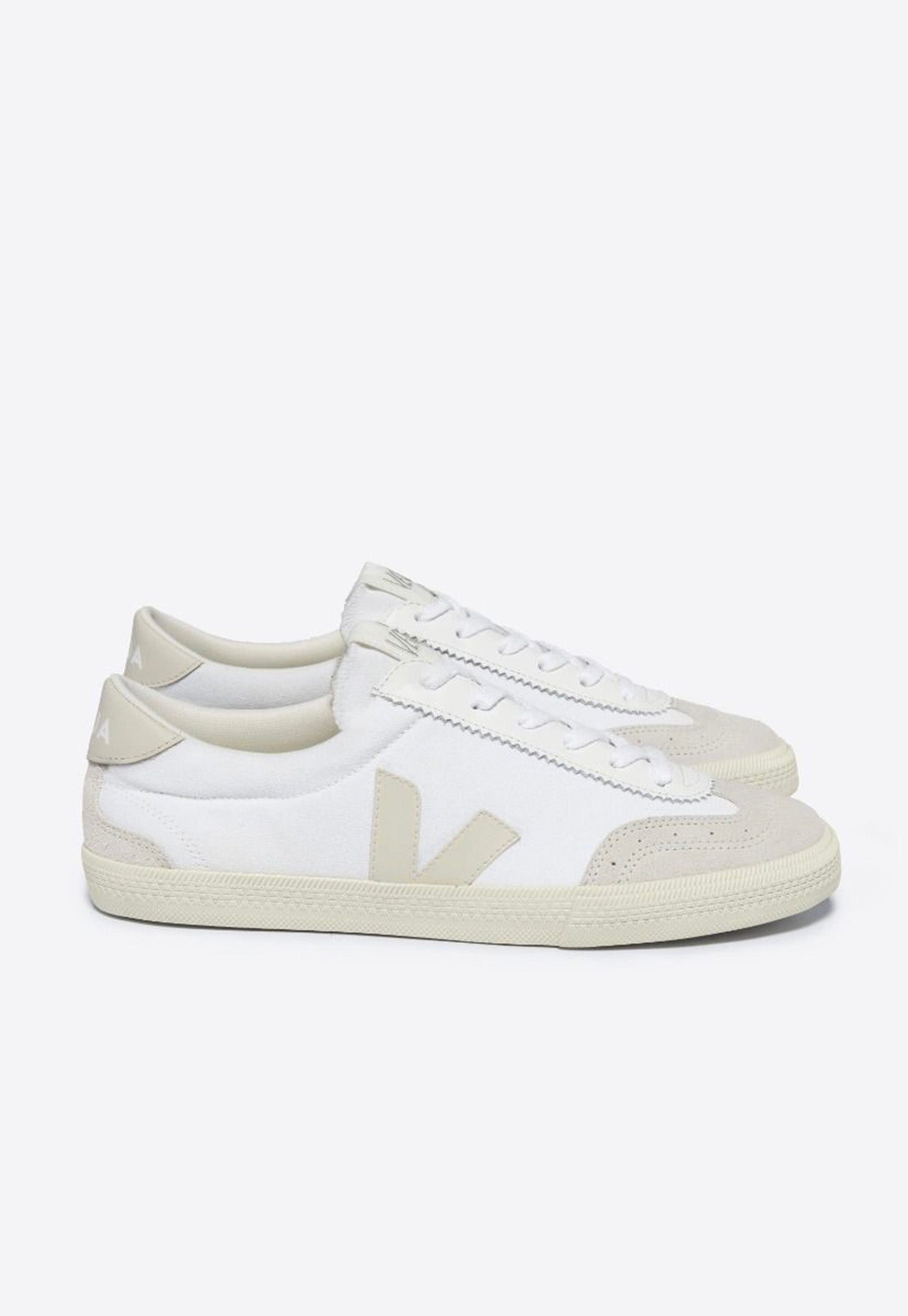 Volley Canvas - White Pierre sold by Angel Divine