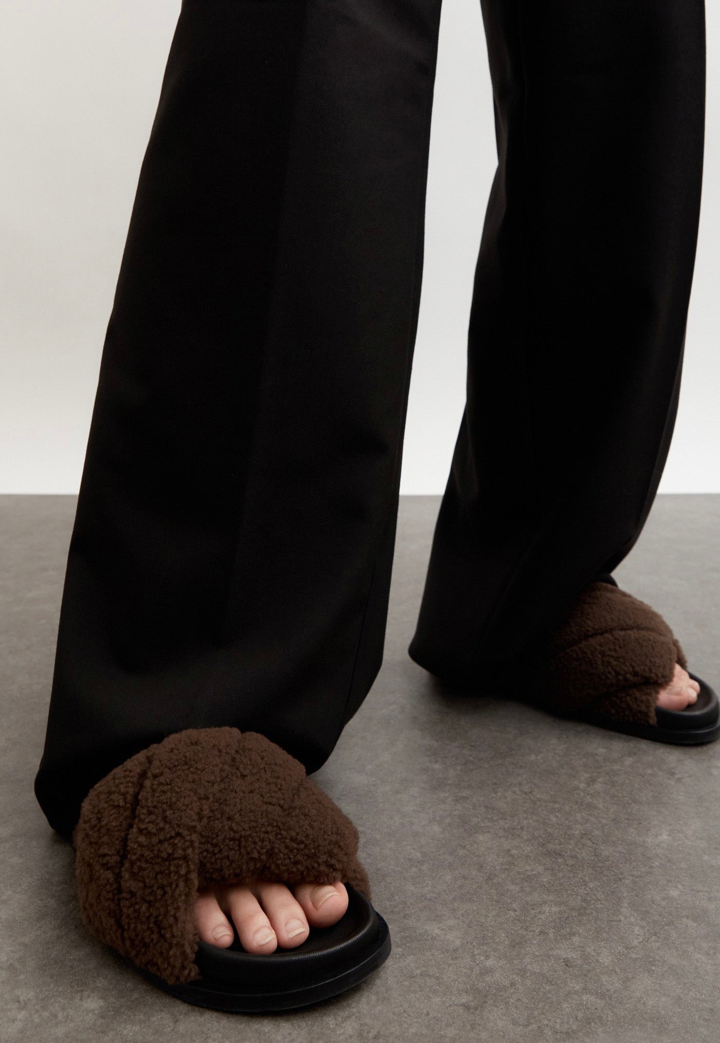 Gansu Slide Shearling - Burnt Toast sold by Angel Divine