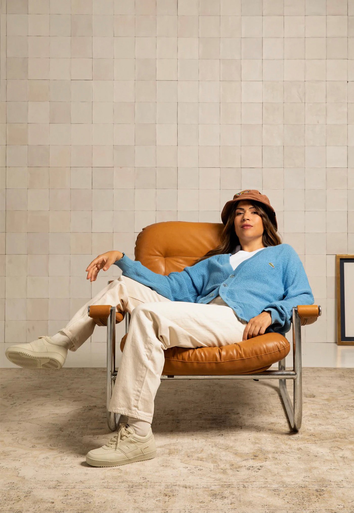 Retro 90s Sneaker - Platin Monocolor sold by Angel Divine