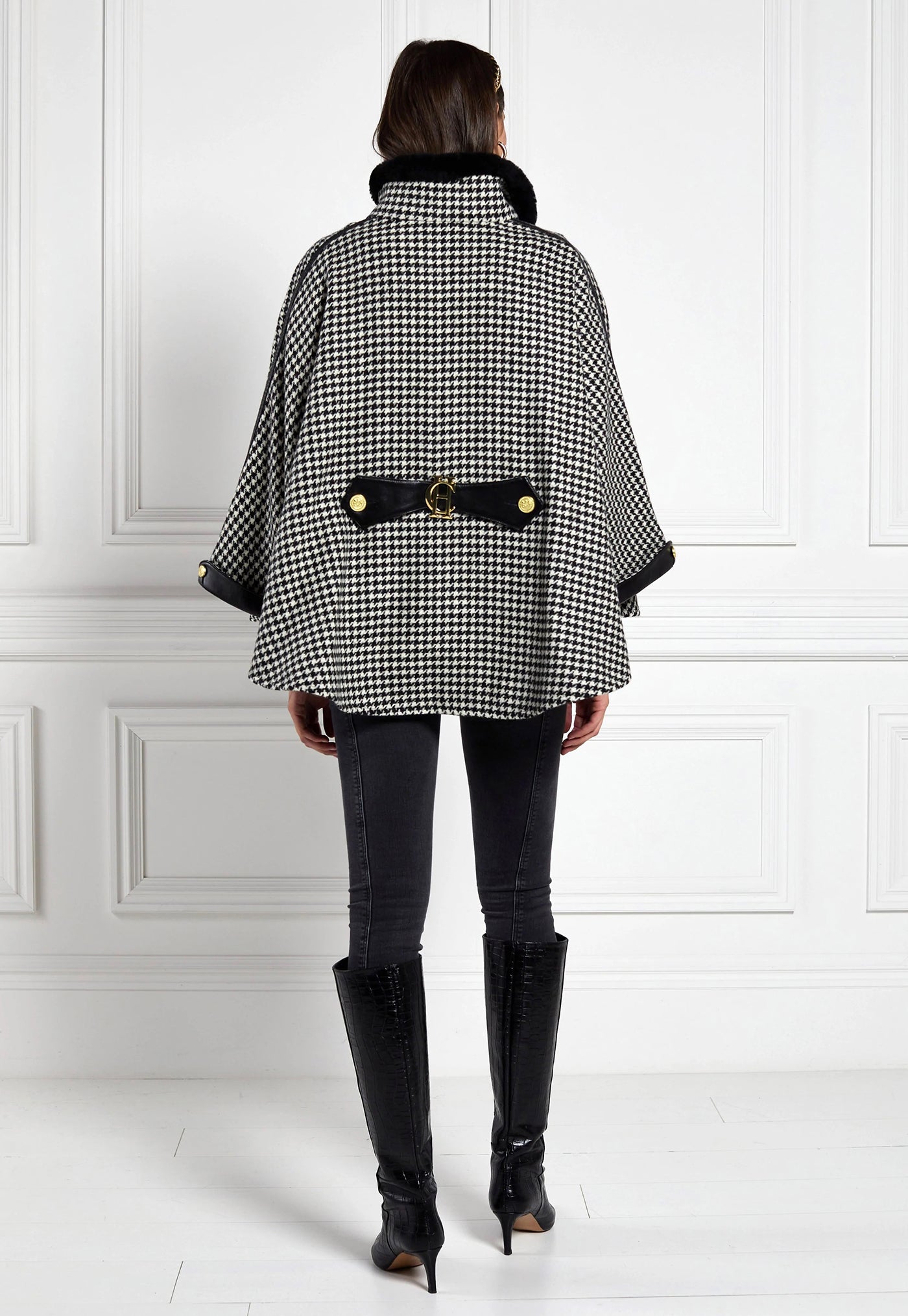 Chiltern Cape - Houndstooth sold by Angel Divine